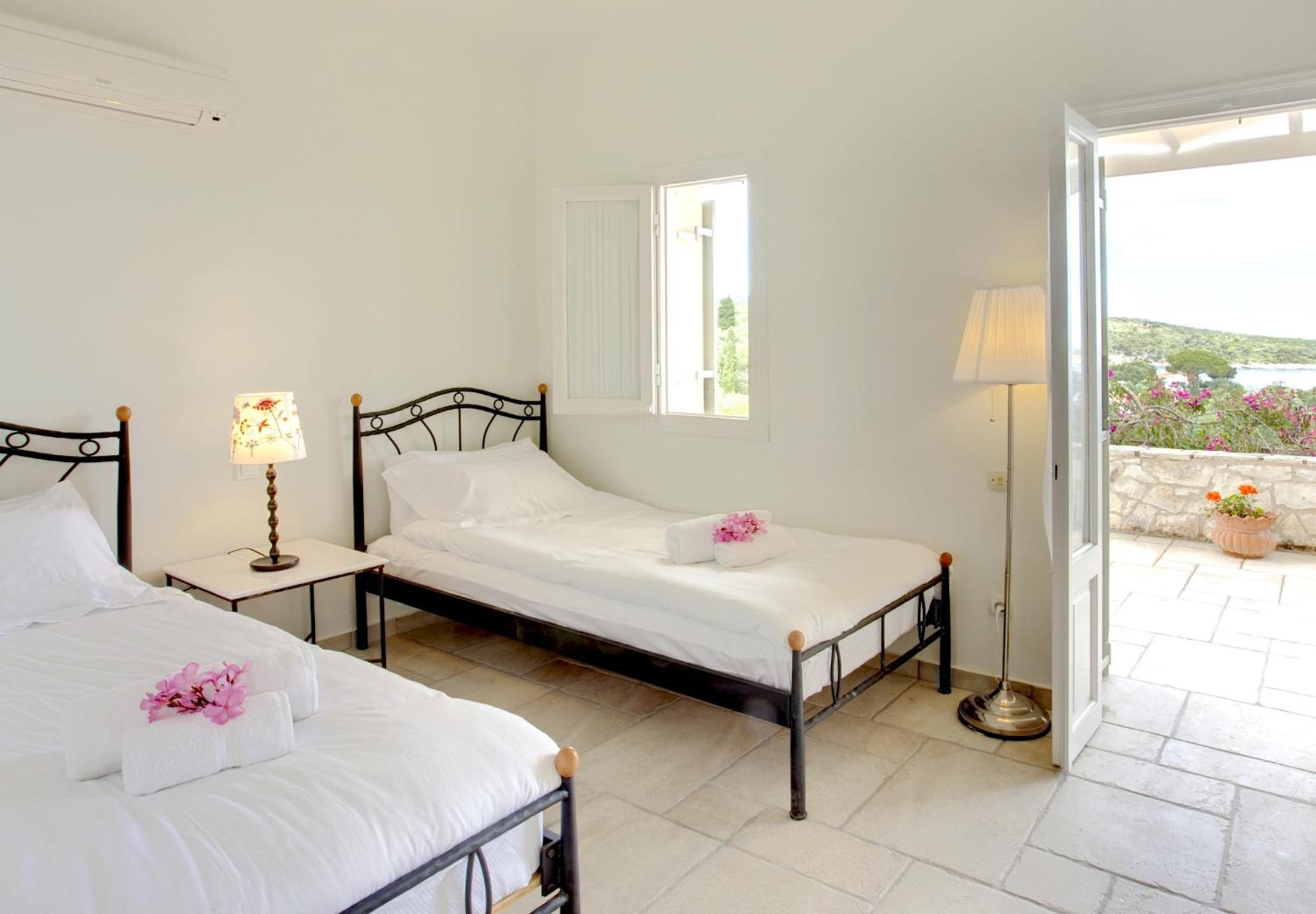 Villa Flora view 4
