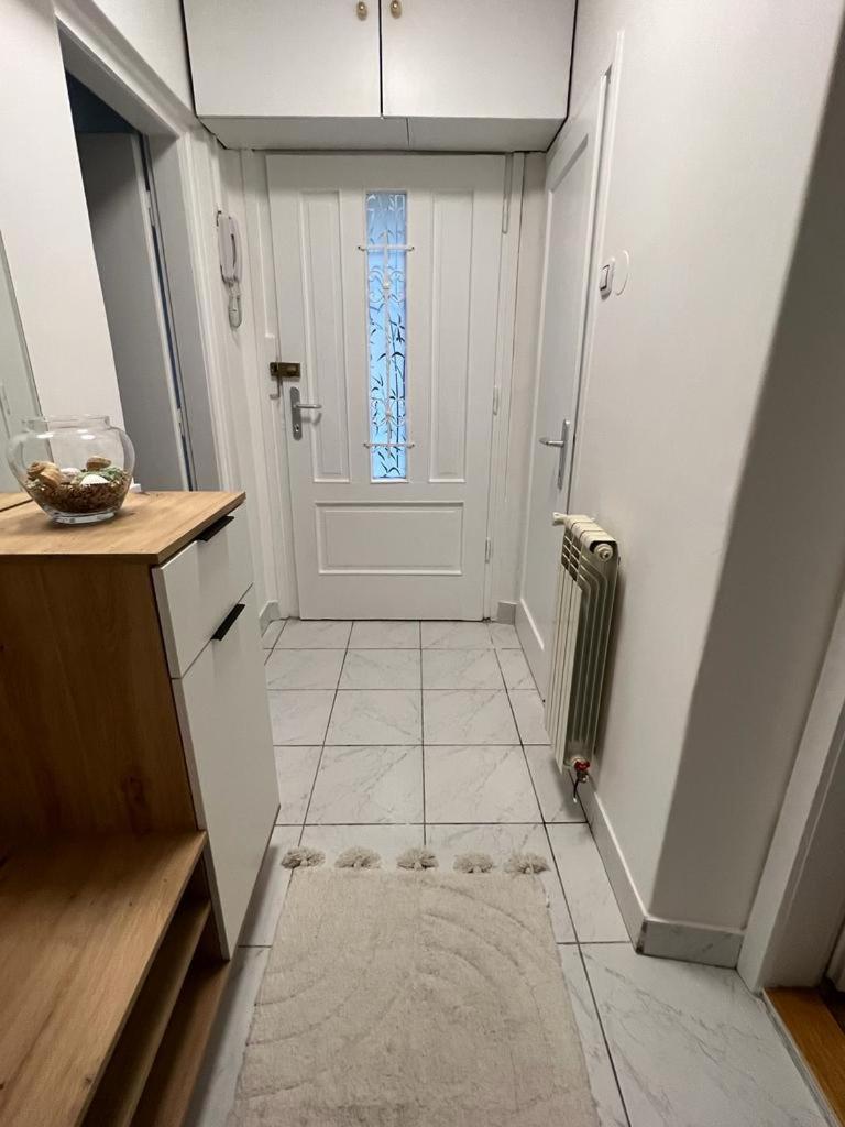 Apartman Lara