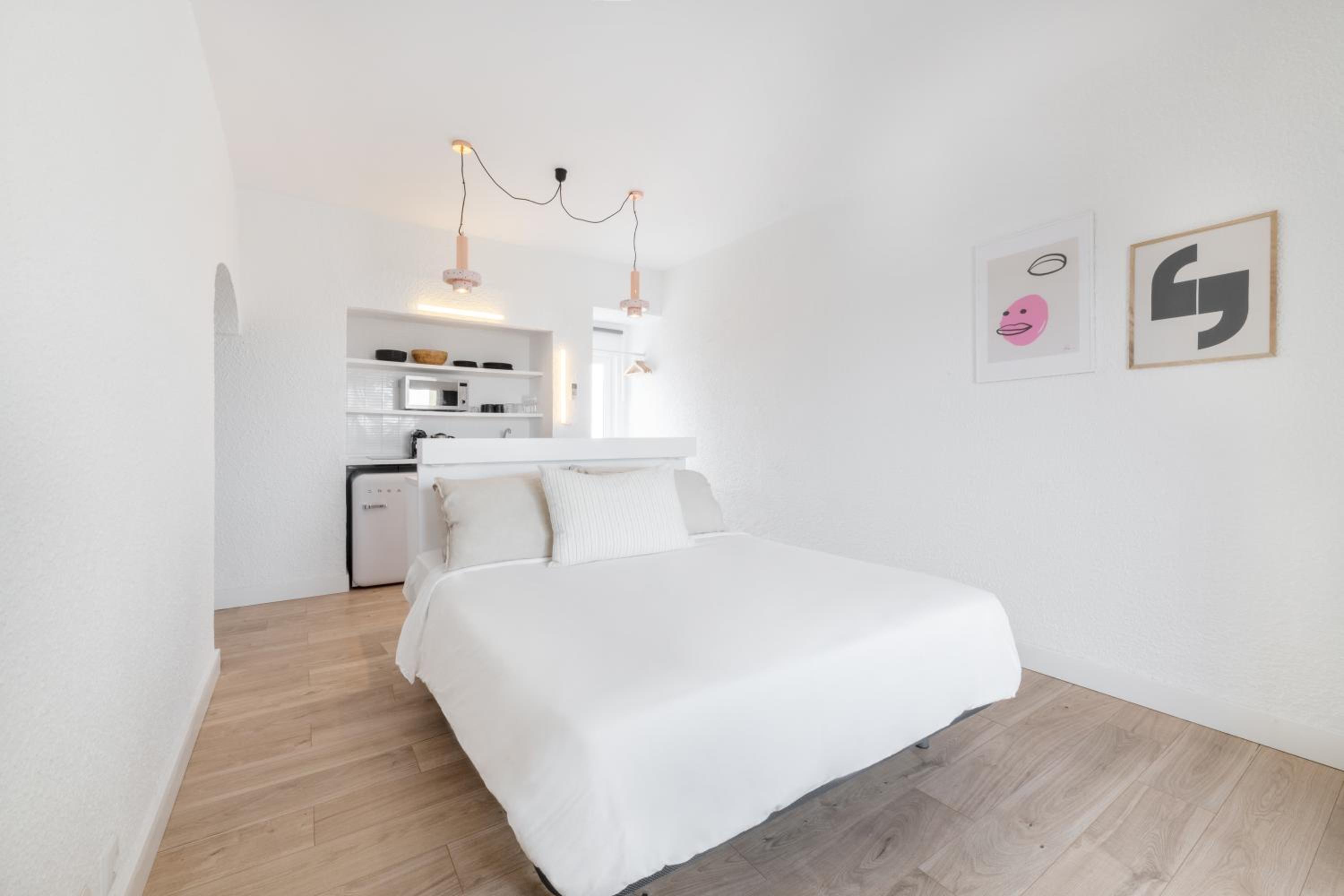 Equador Superior Suites by Olala Homes view 5