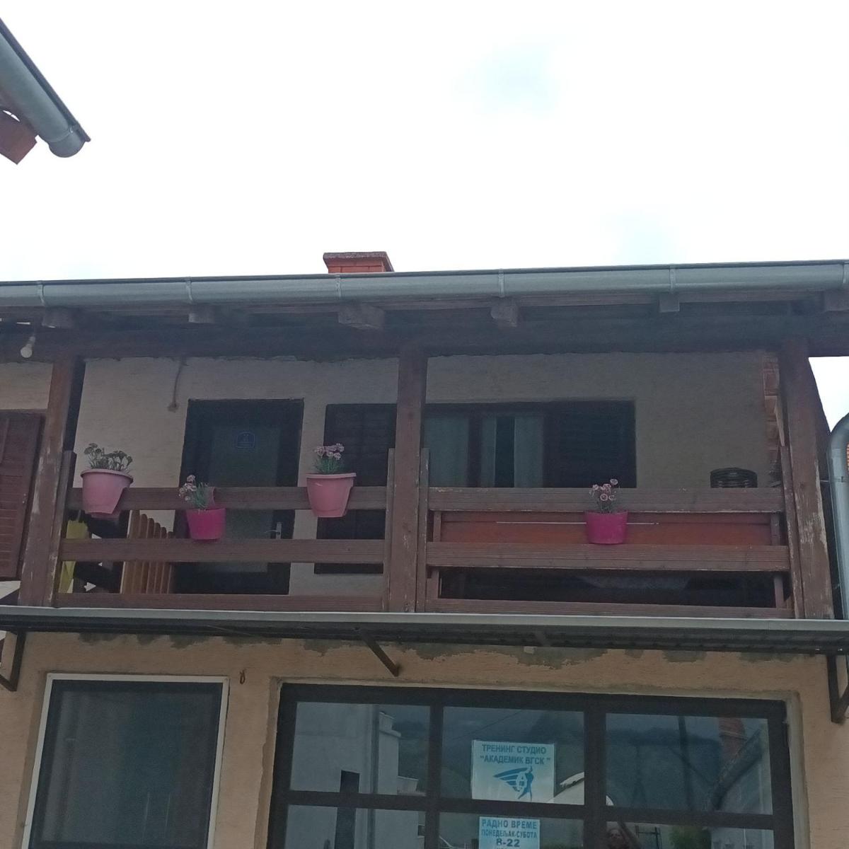 Akademik view 2