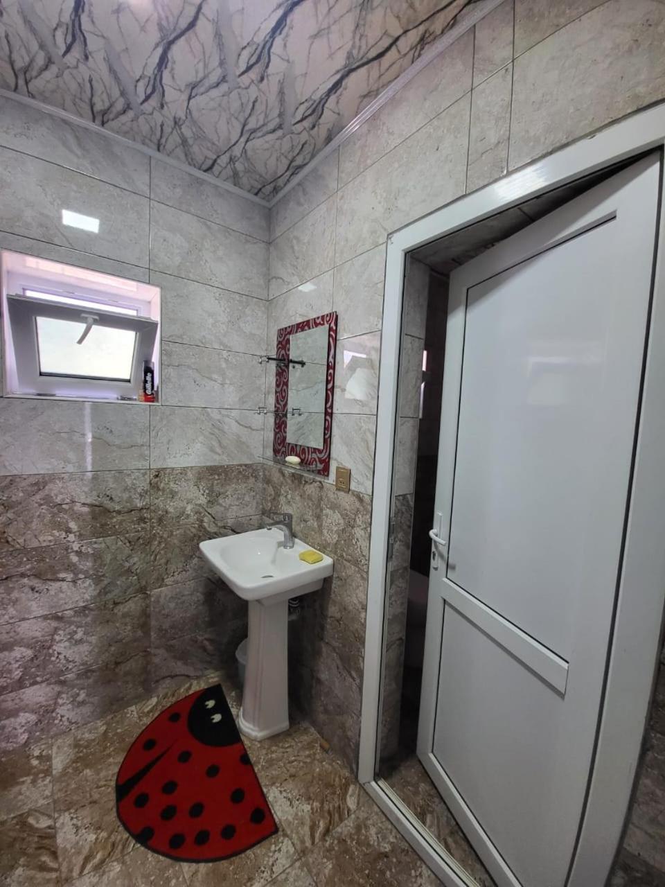 A beautiful villa with a swimming pool in the gebele