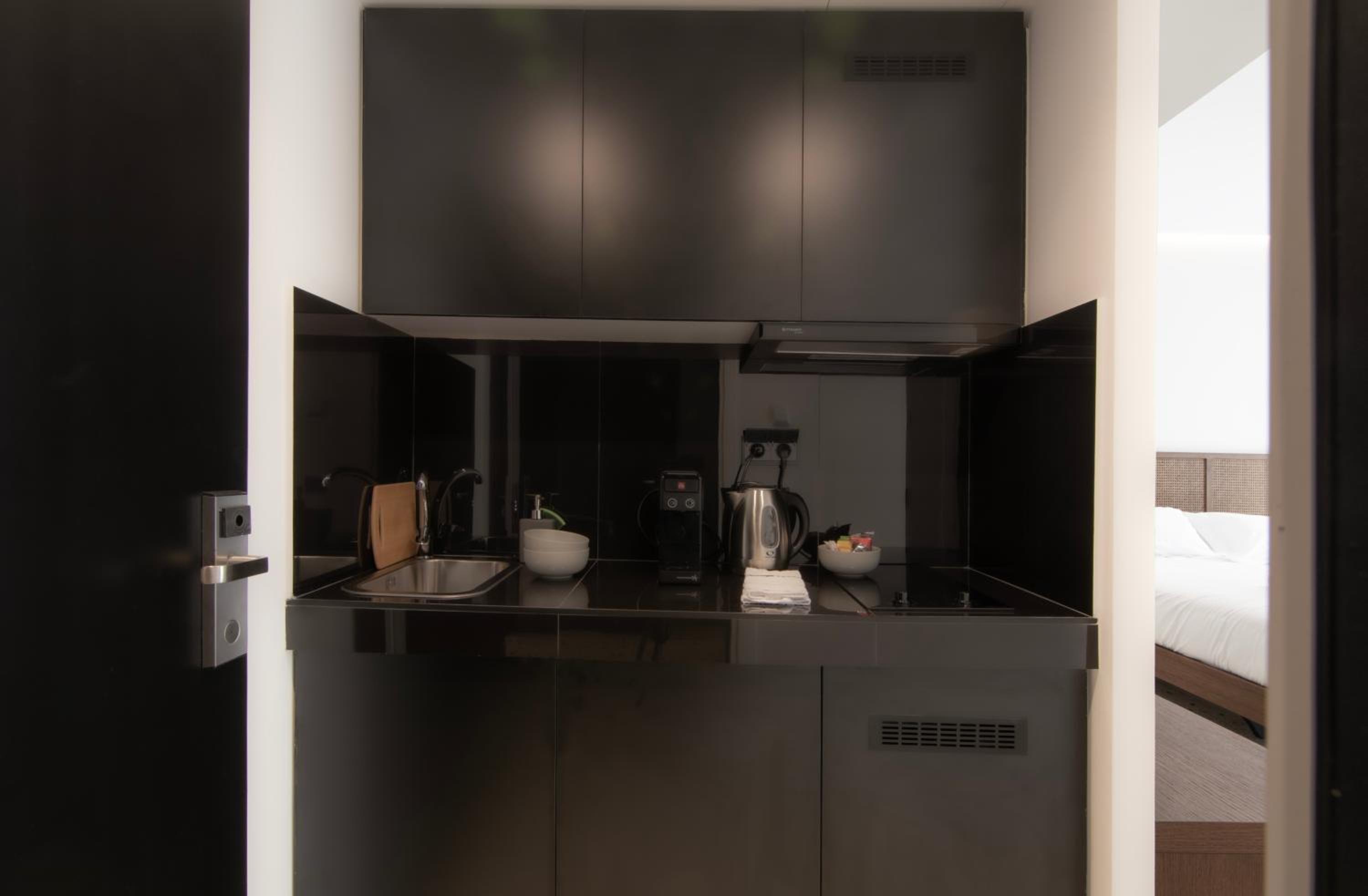 Mythodea Athens Suites