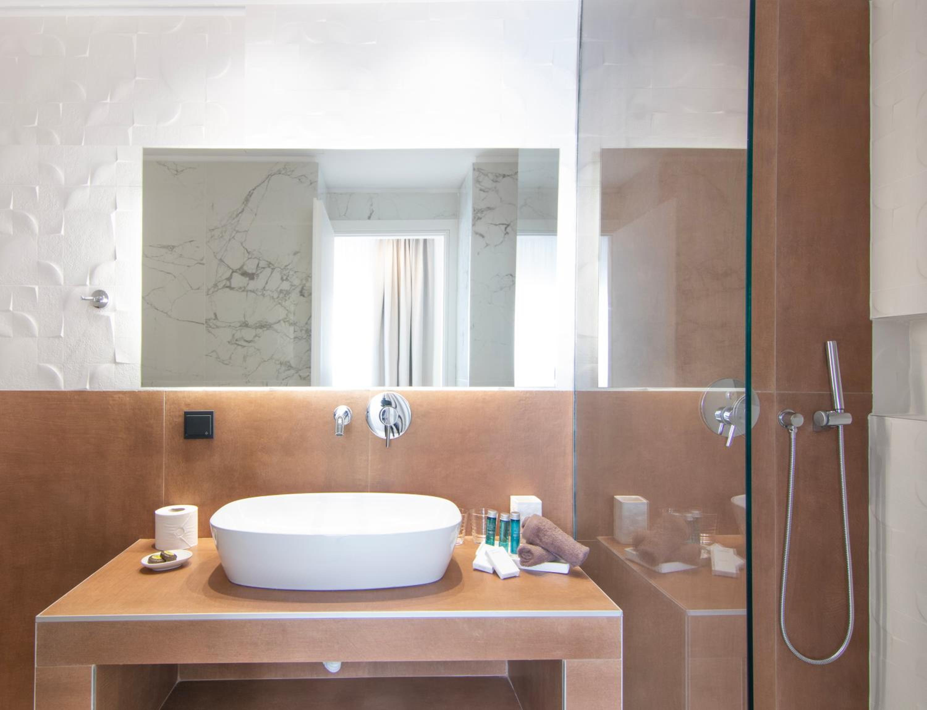 Mythodea Athens Suites