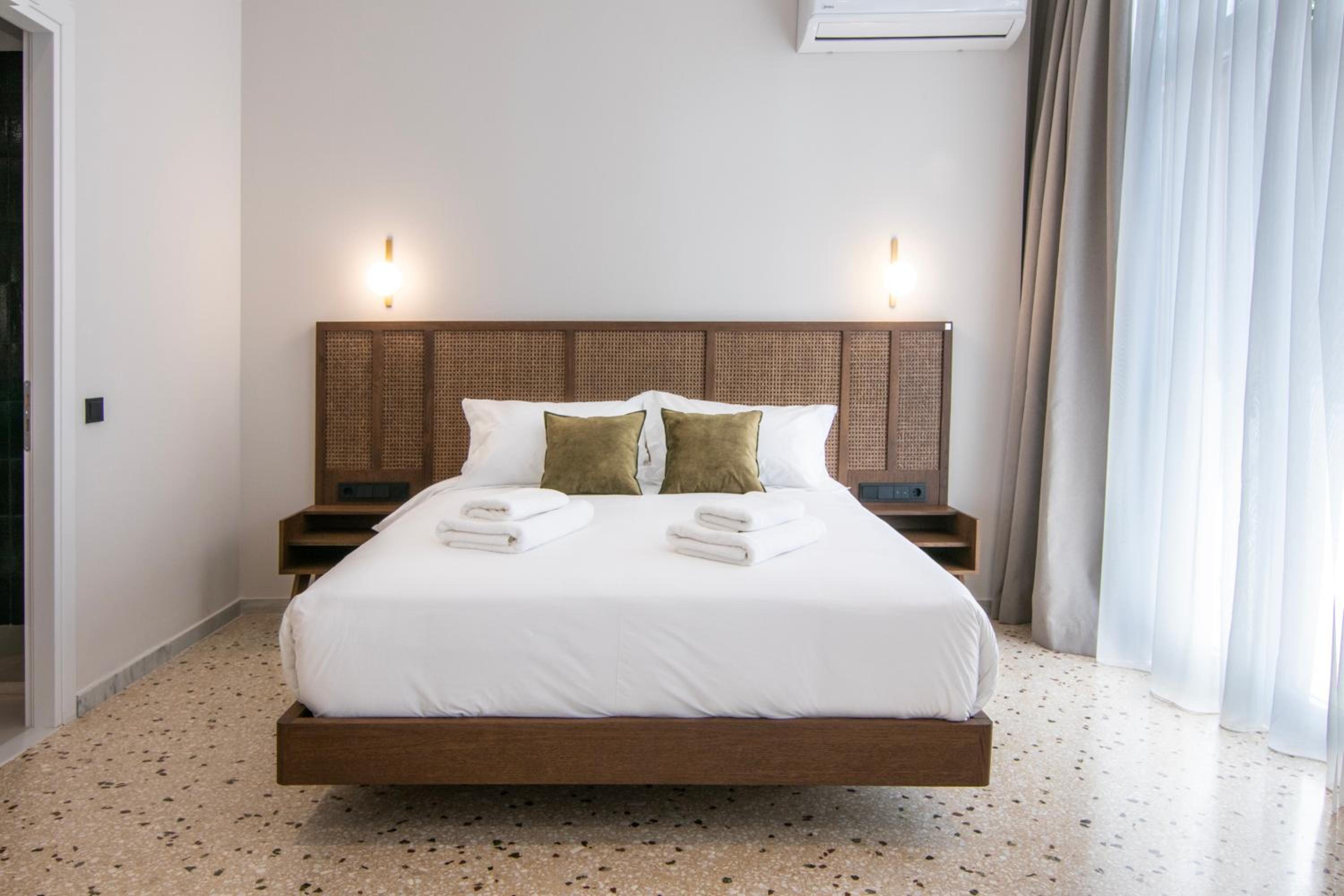 Mythodea Athens Suites