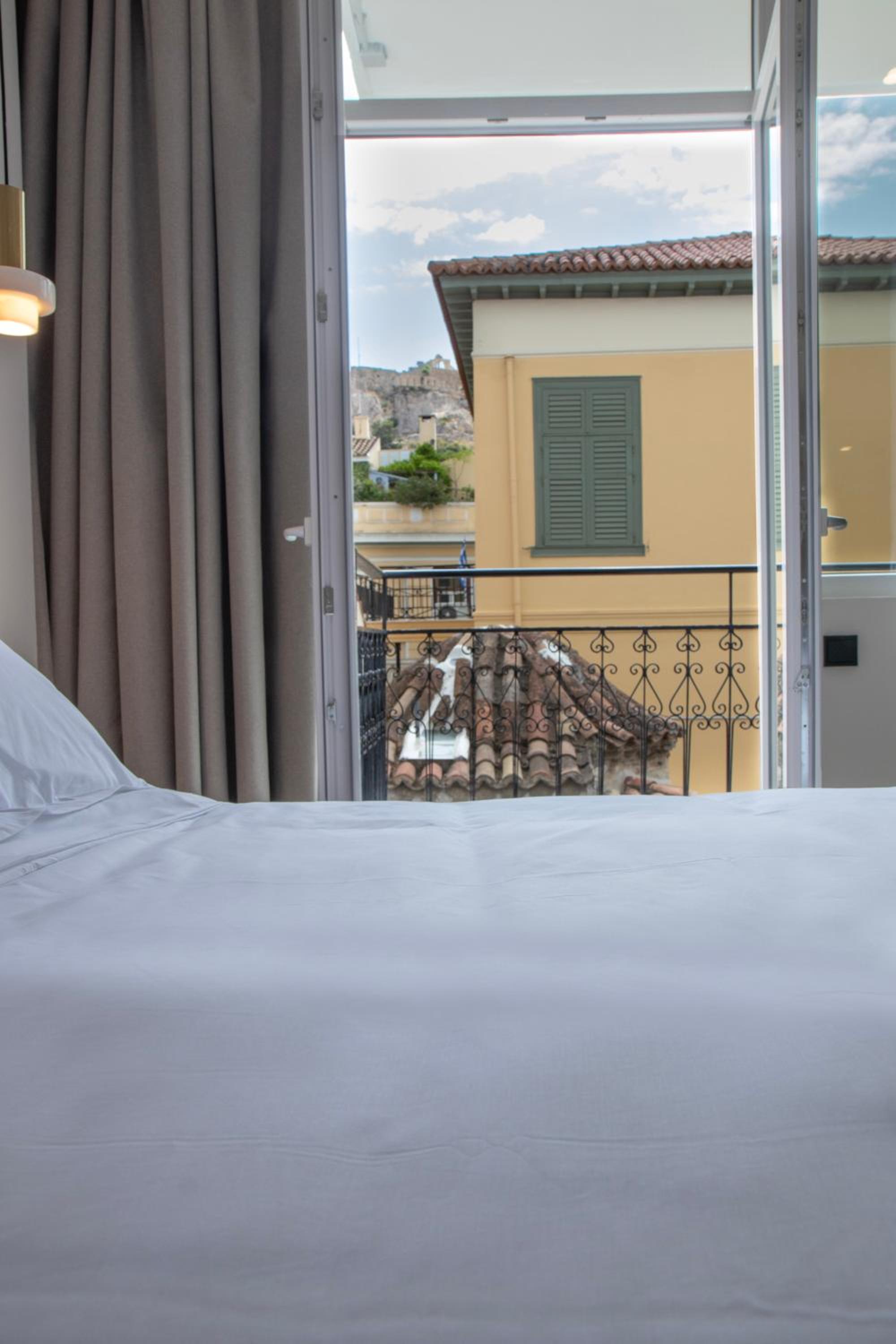 Mythodea Athens Suites