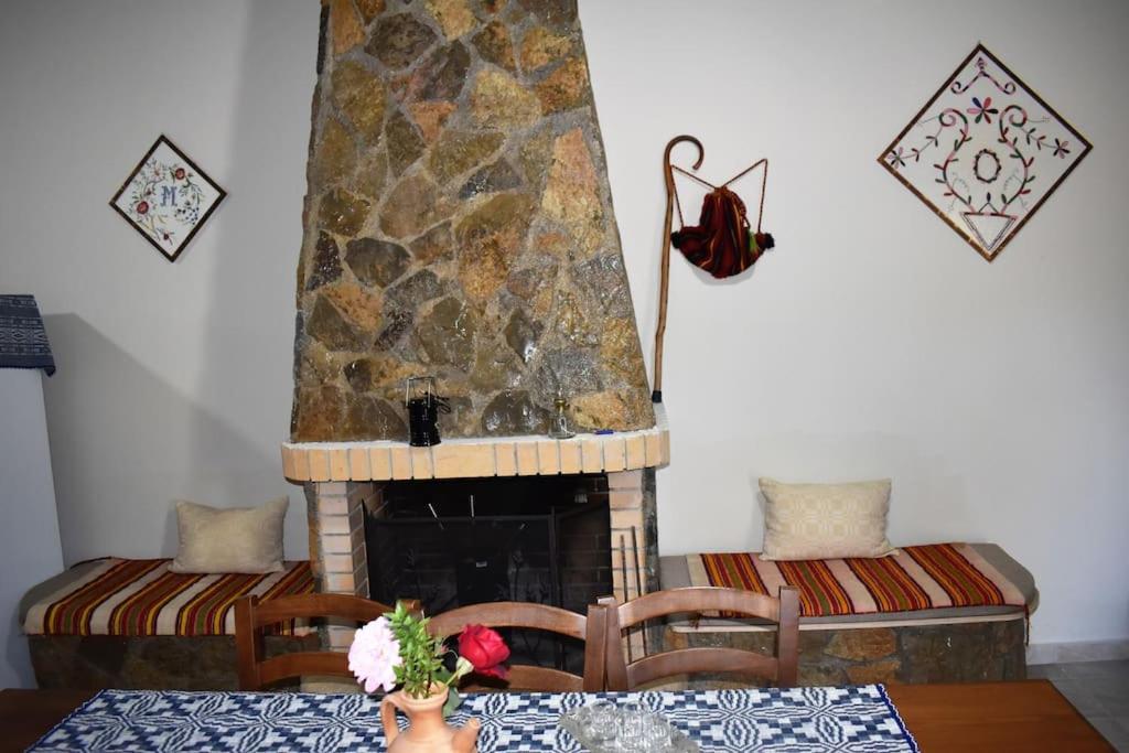 Magda Cottage, in South Crete view 4