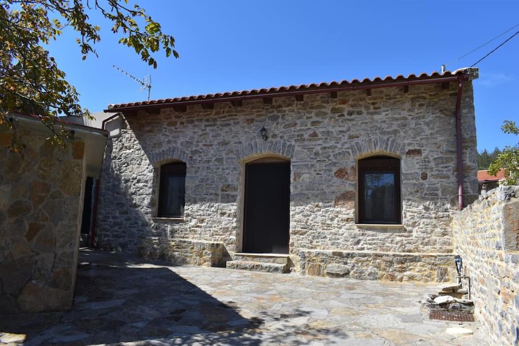 Magda Cottage, in South Crete view 5