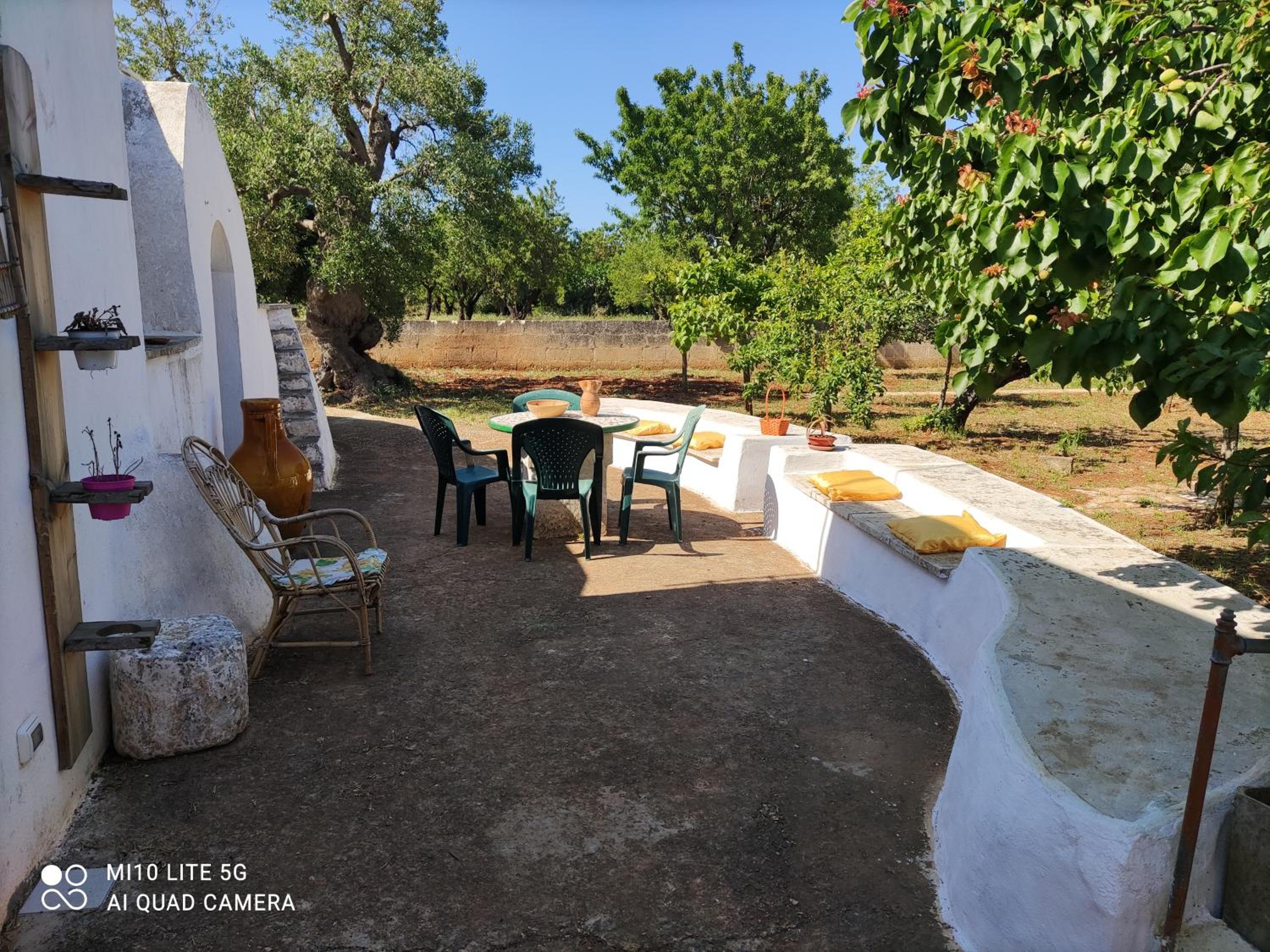 Trullo sole e vento view 3