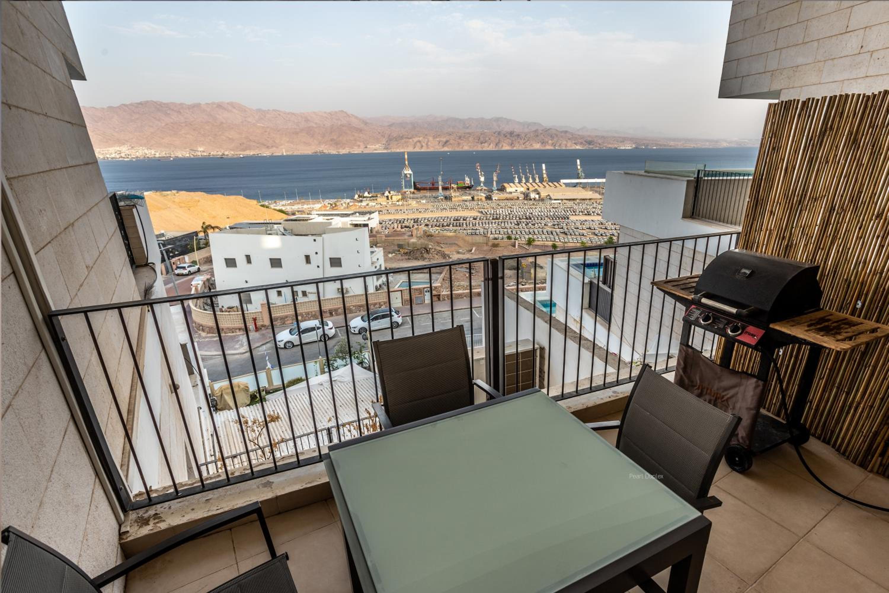 YalaRent Mountainside Duplexes with Private Pool
