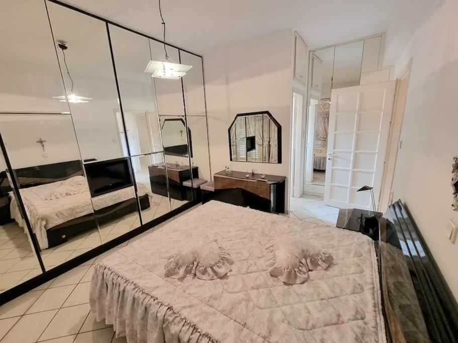 Heraklion flat , near the aiport view 5