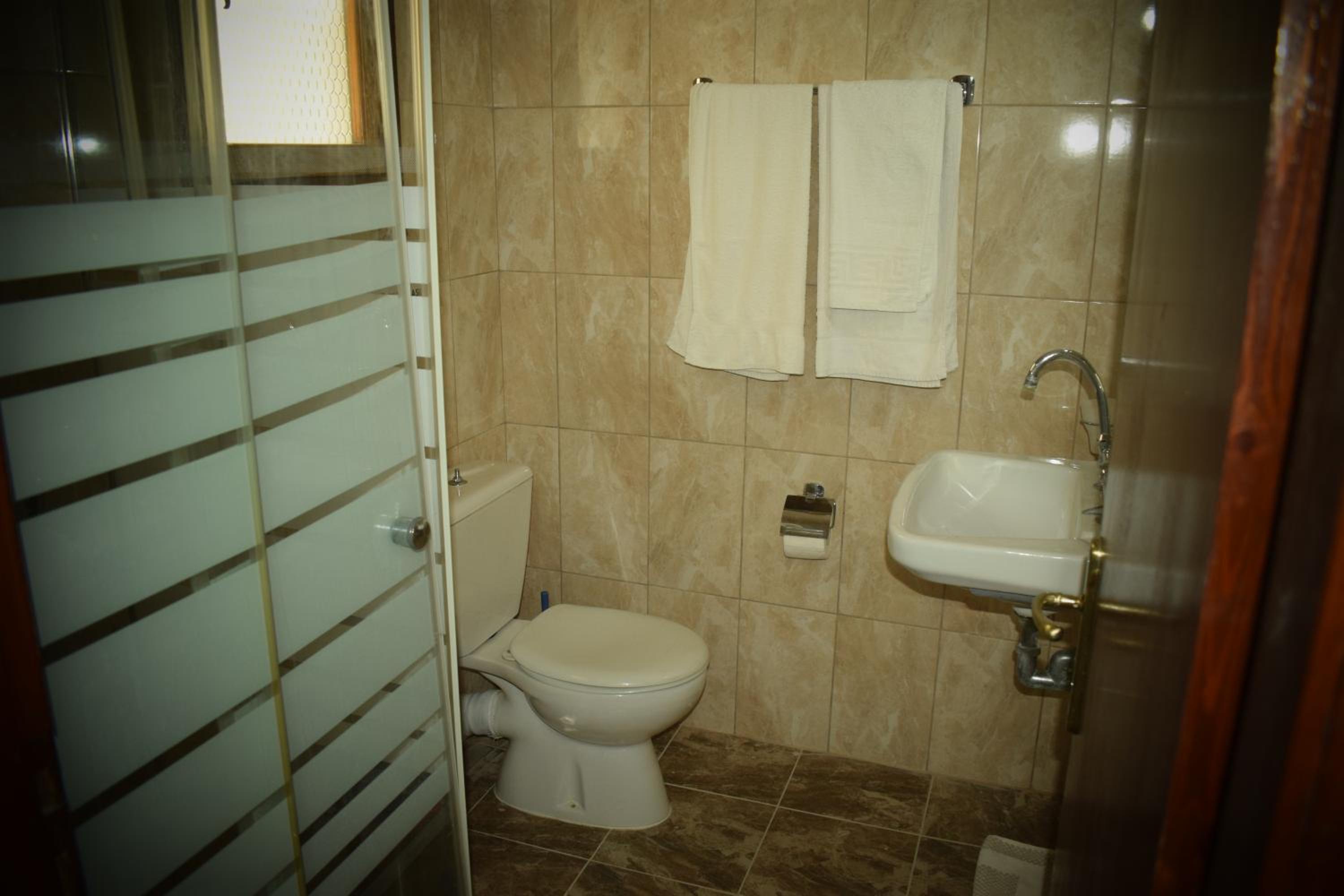 Photo 34