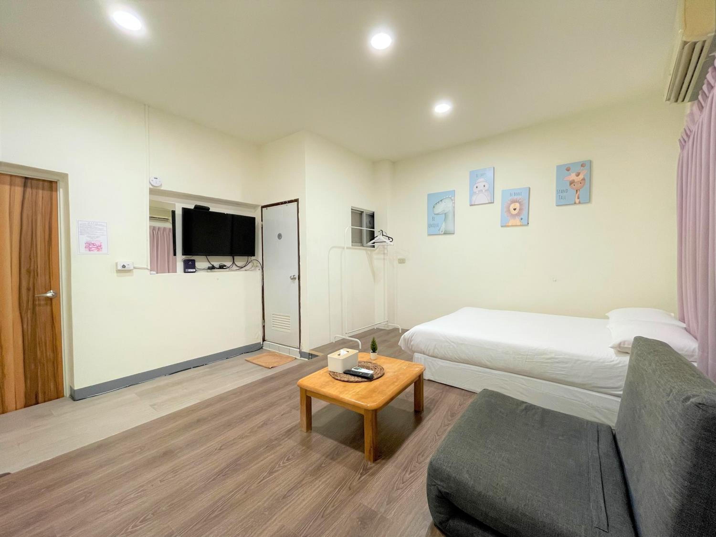 Fengjia 08 home