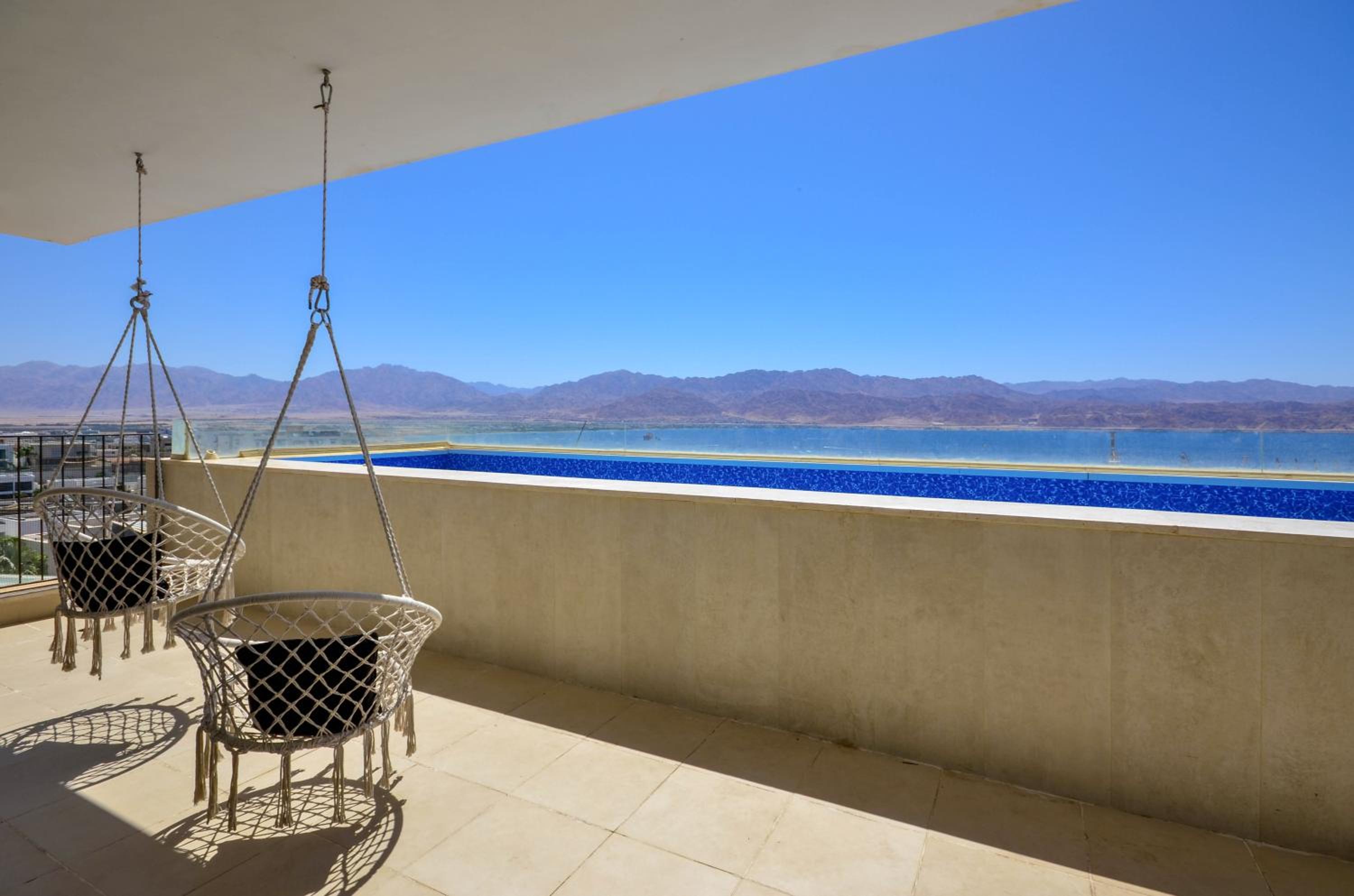 YalaRent Mountainside Duplexes with Private Pool