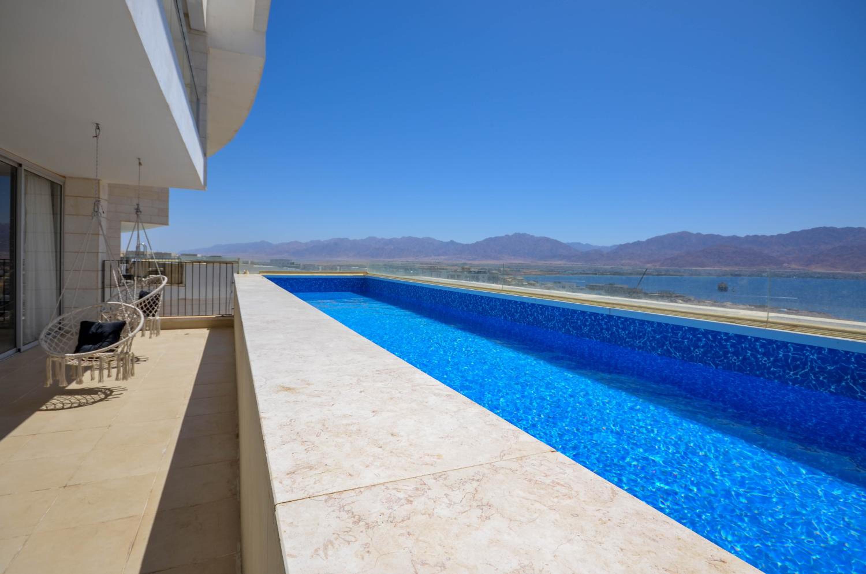 YalaRent Mountainside Duplexes with Private Pool