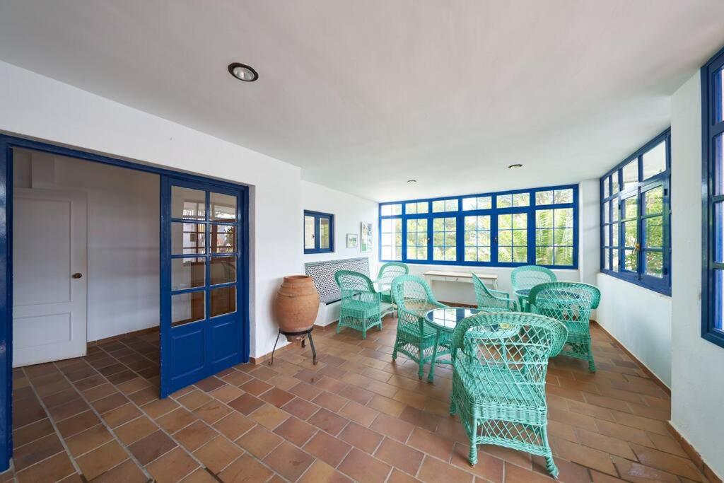 Galería Tres Pinos