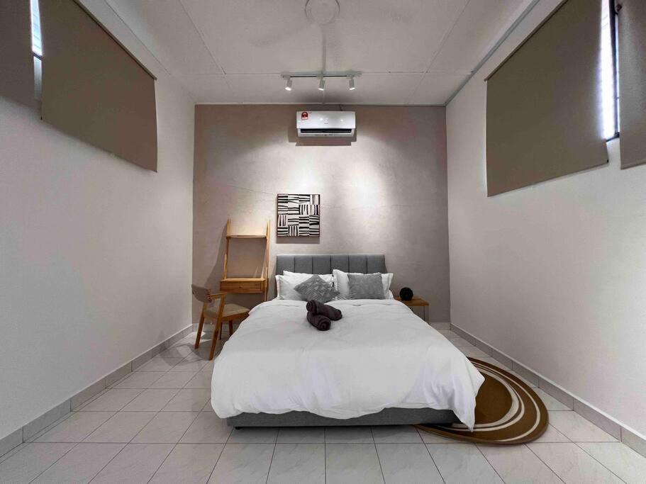 Petaling Jaya Prime SS2 Seapark Landed Home , 4BedRoom near SS2 Food Hub photo 8