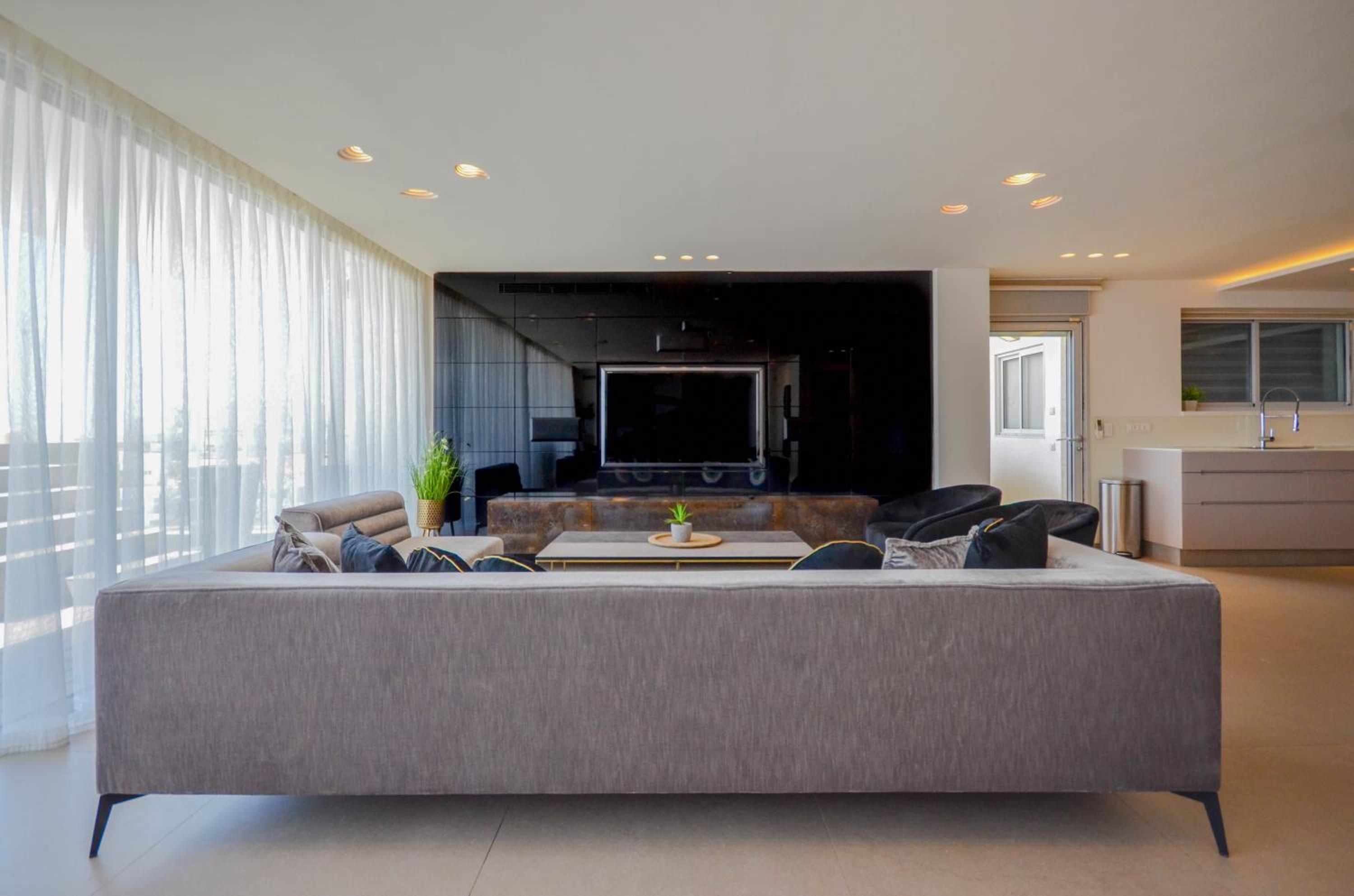 YalaRent Mountainside Duplexes with Private Pool