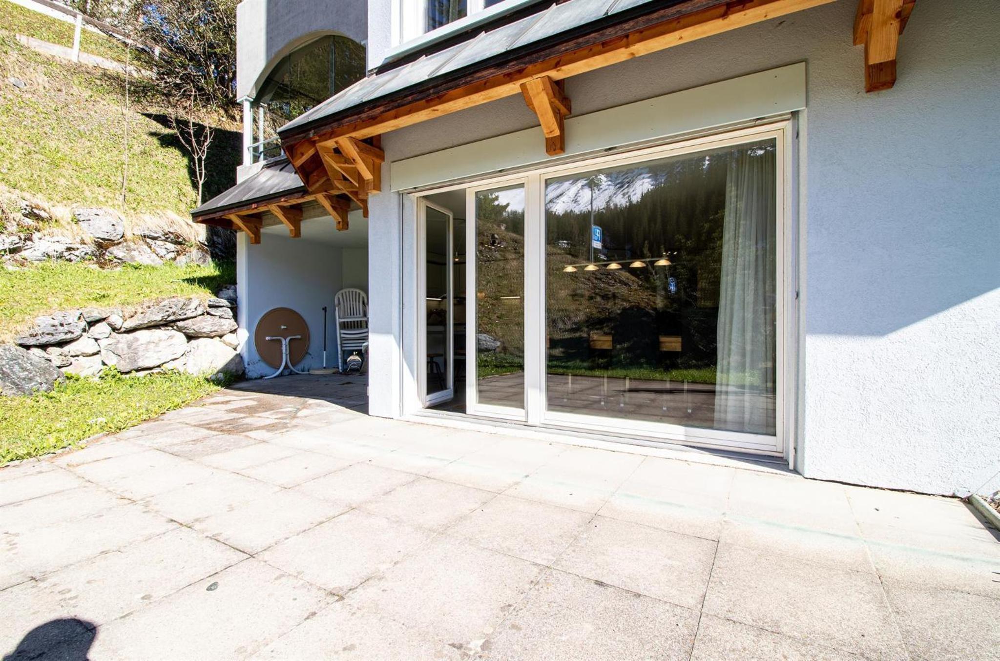 Camana Wohnung EG