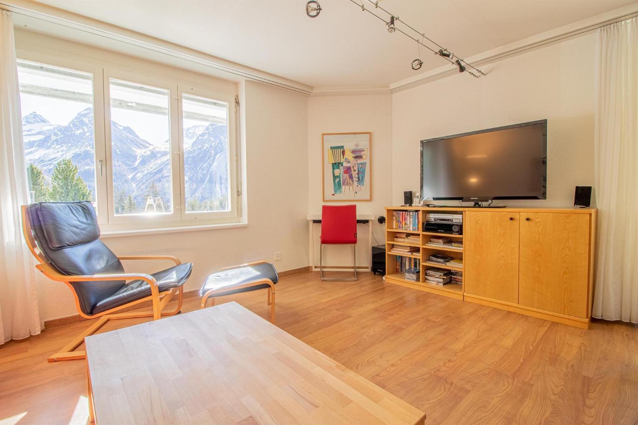 Camana Wohnung EG