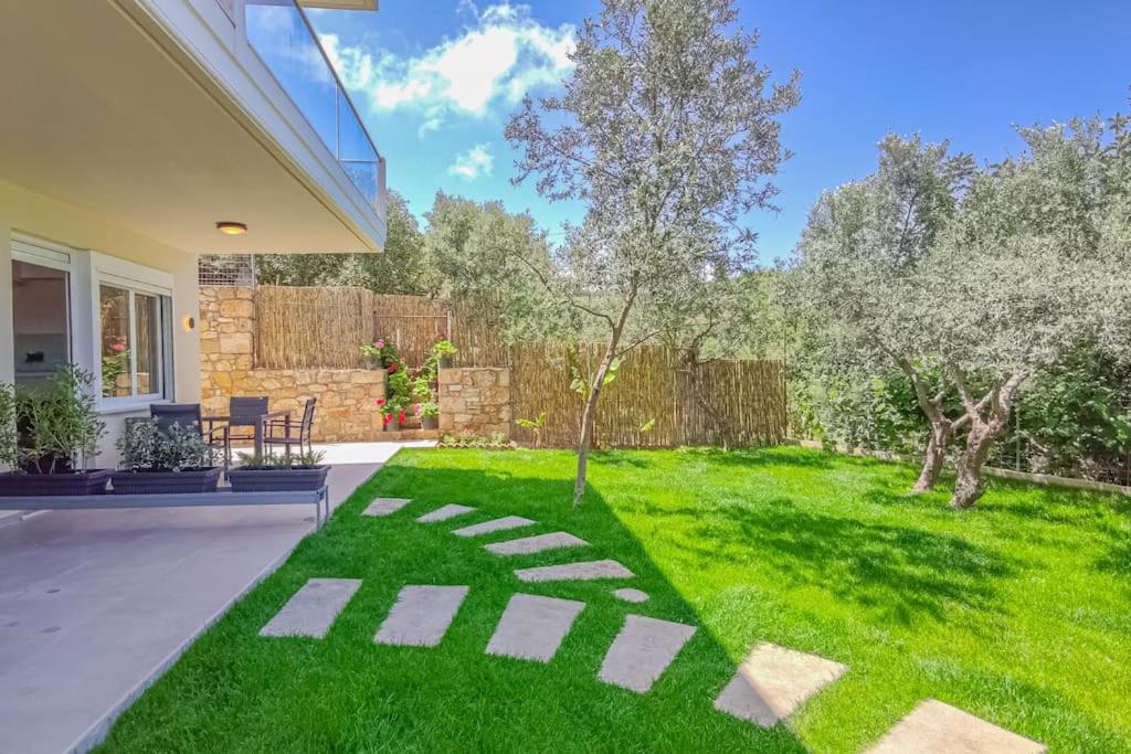 Renovated apartment 2 -Platanias