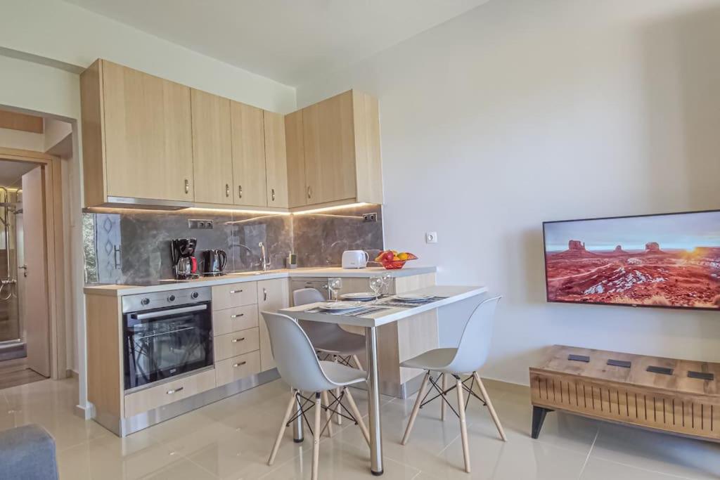 Renovated apartment 2 -Platanias