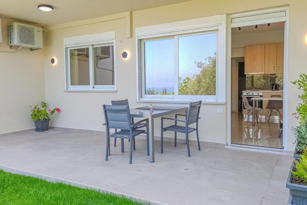 Renovated apartment 2 -Platanias