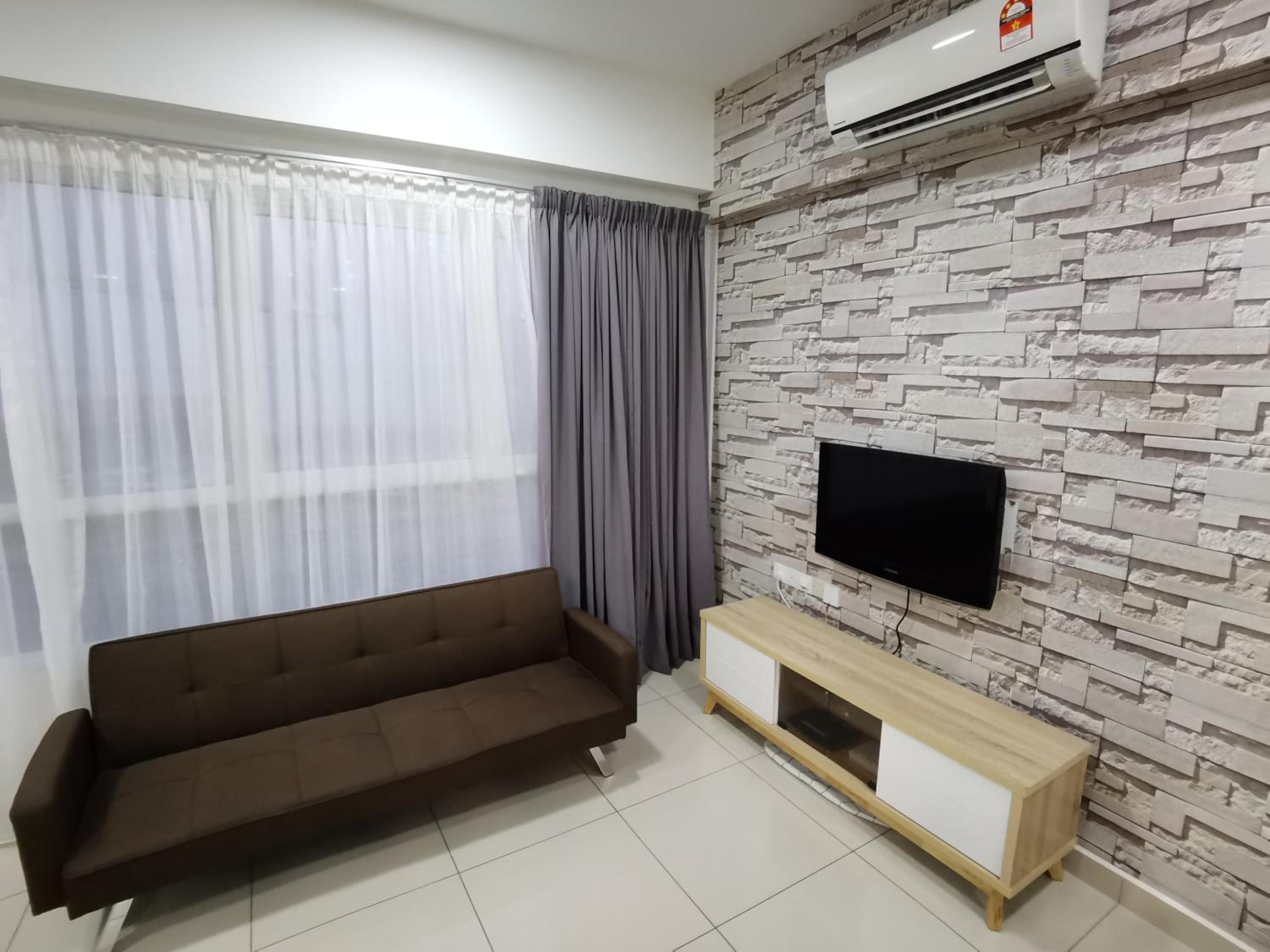 ●T11●2Pax●Studio●5min●Queensbay●Pg Bridge View● photo 3