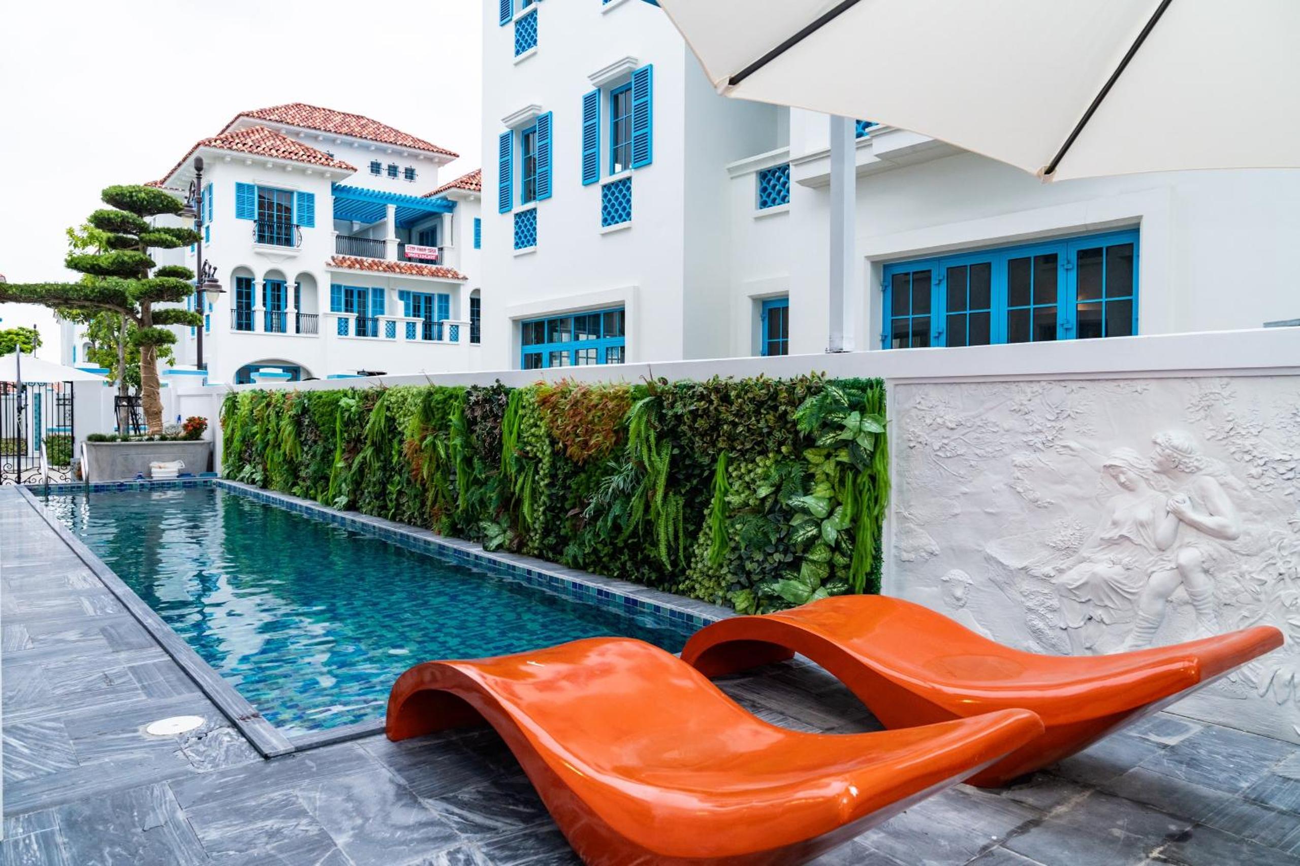 Luxury Homestay Sun Feria Ha Long
