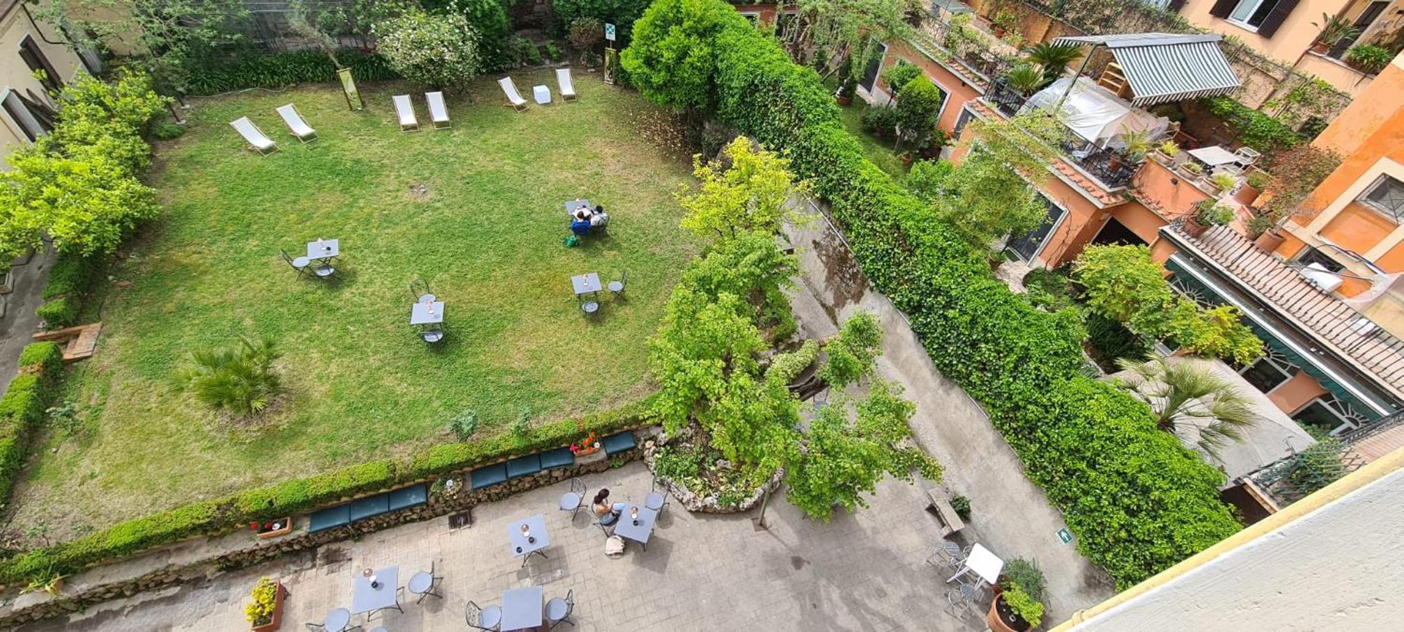 Villa Riari Garden