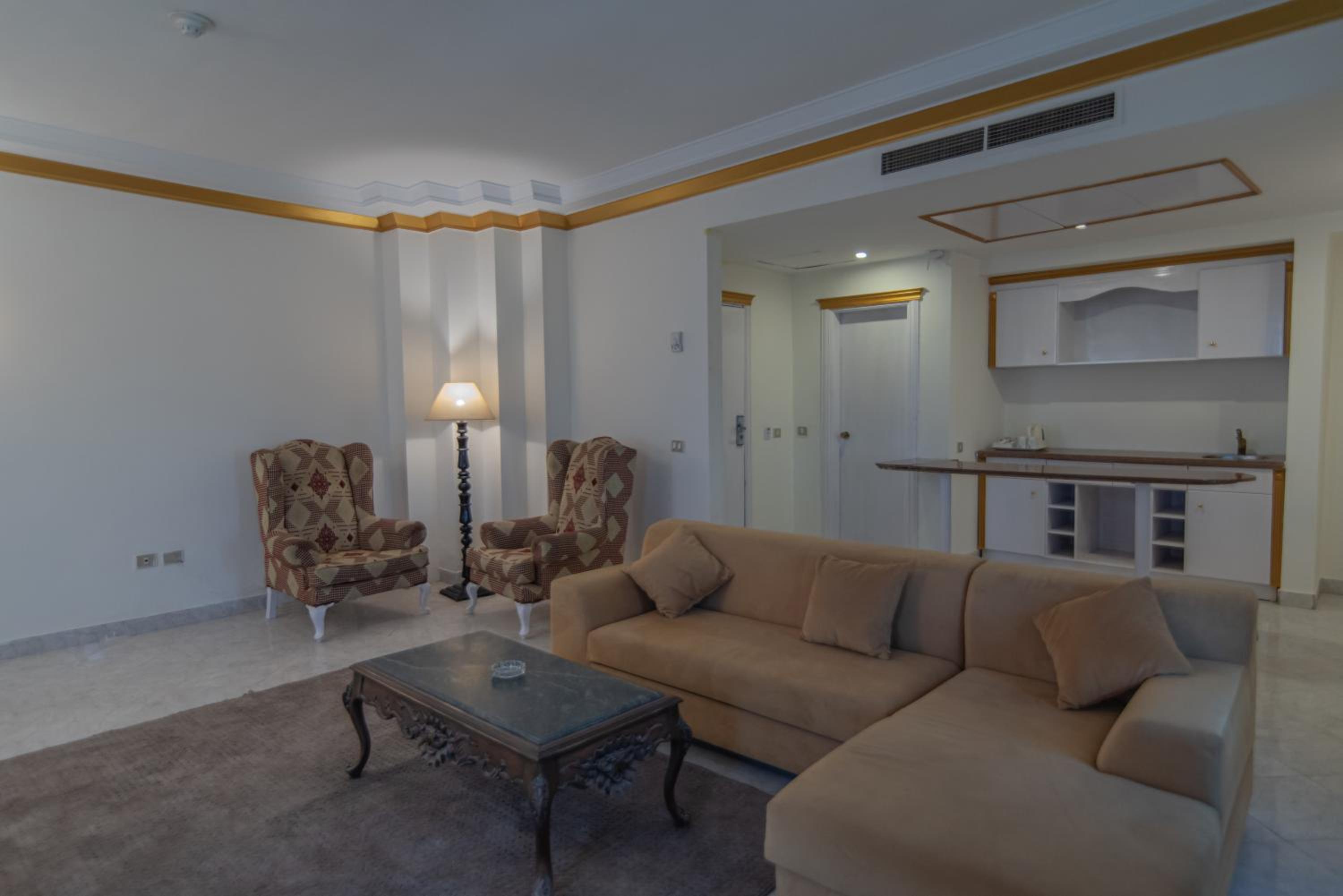Dexon Roma Hotel