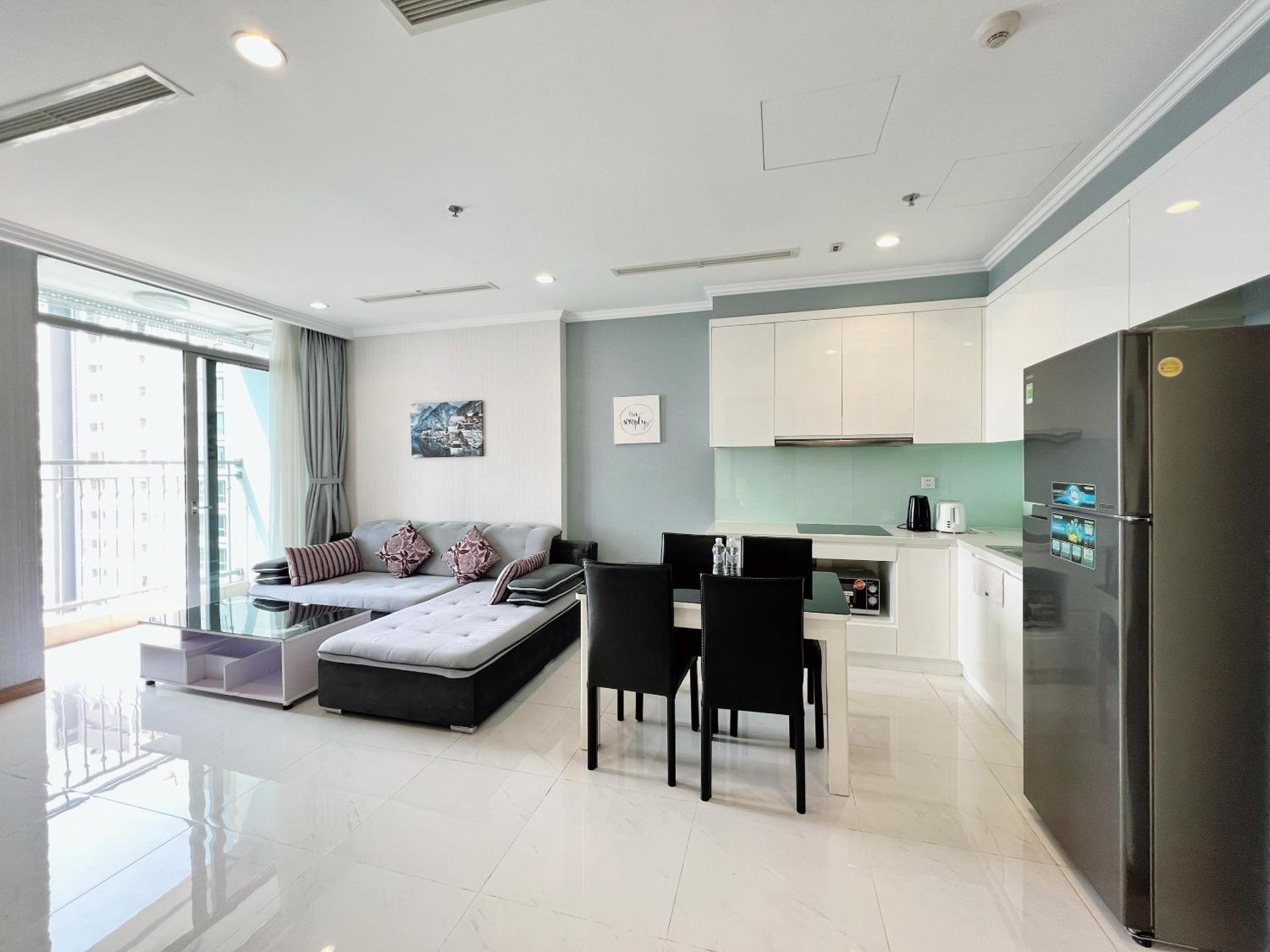 Landmark Vinhomes Christine Apartment