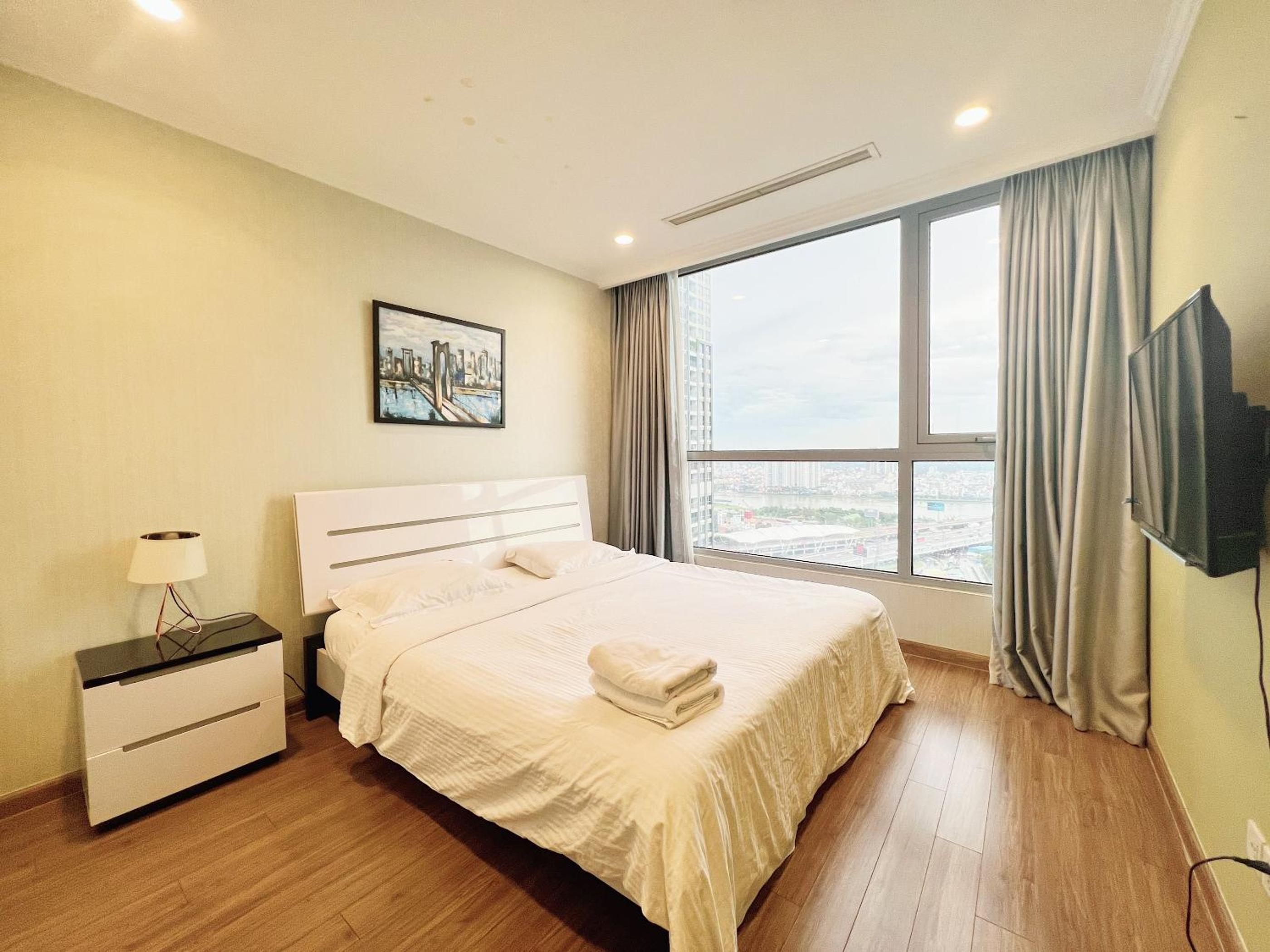 Landmark Vinhomes Christine Apartment
