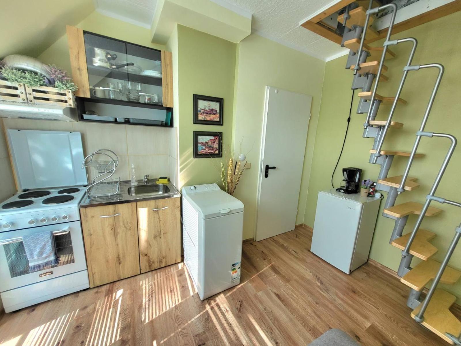 Penthouse Apartments PERLA, Vasiliko