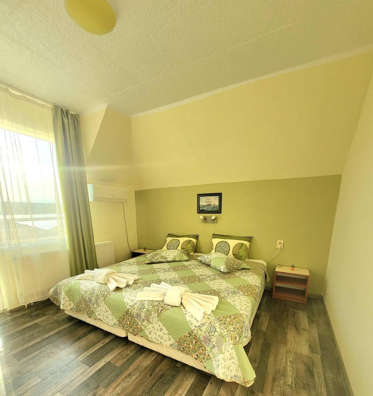 Penthouse Apartments PERLA, Vasiliko