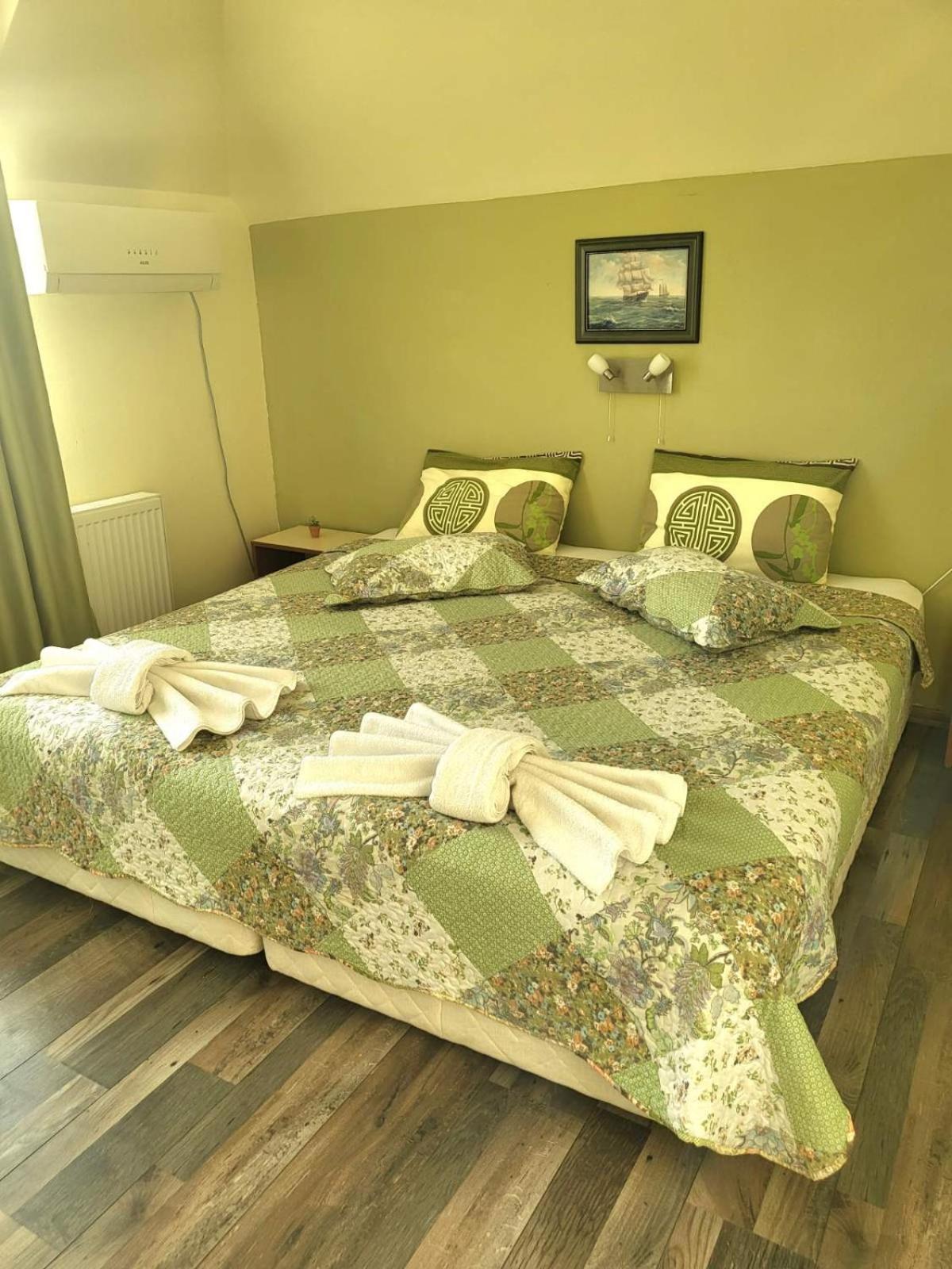 Penthouse Apartments PERLA, Vasiliko