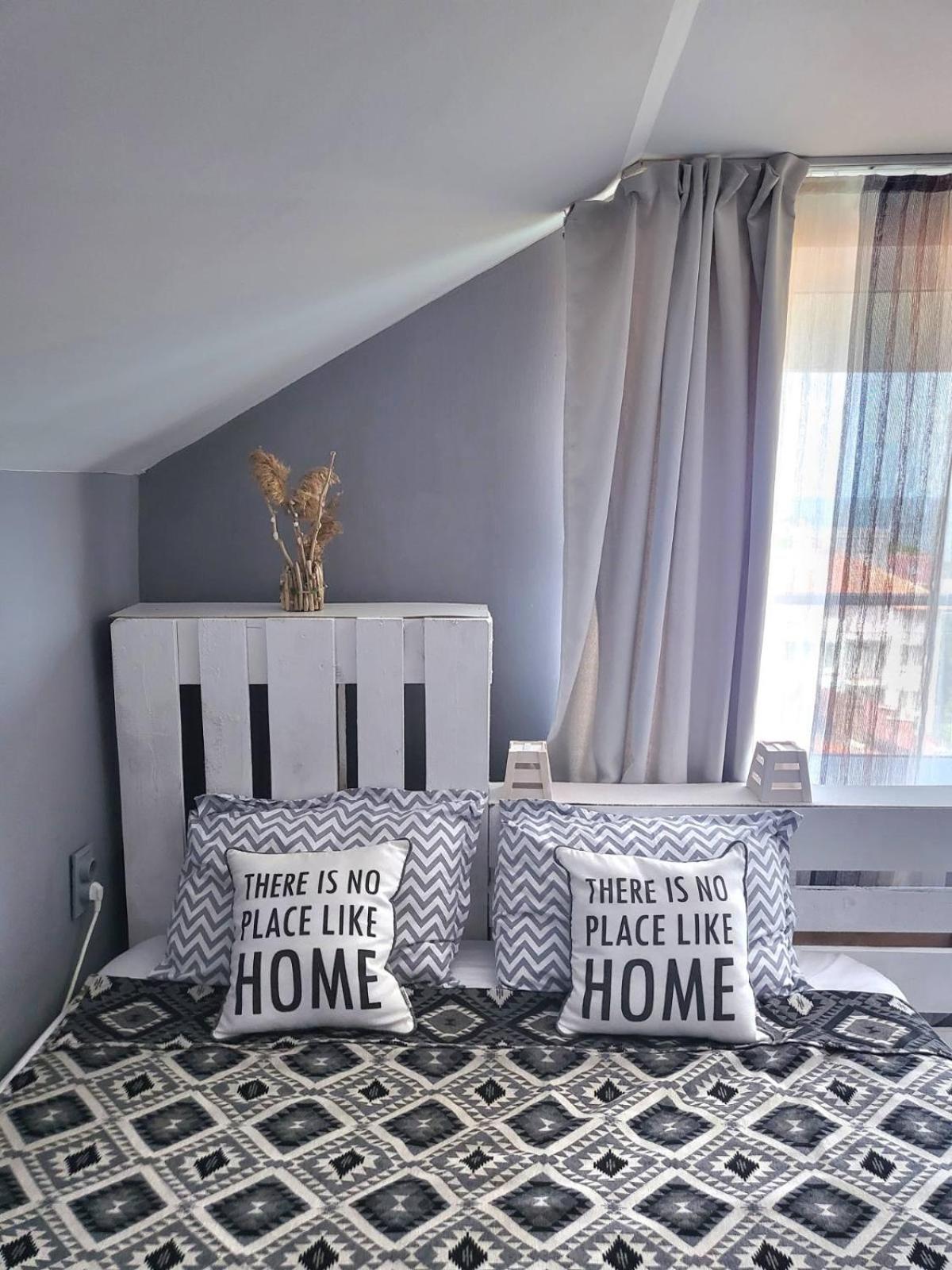 Penthouse Apartments PERLA, Vasiliko