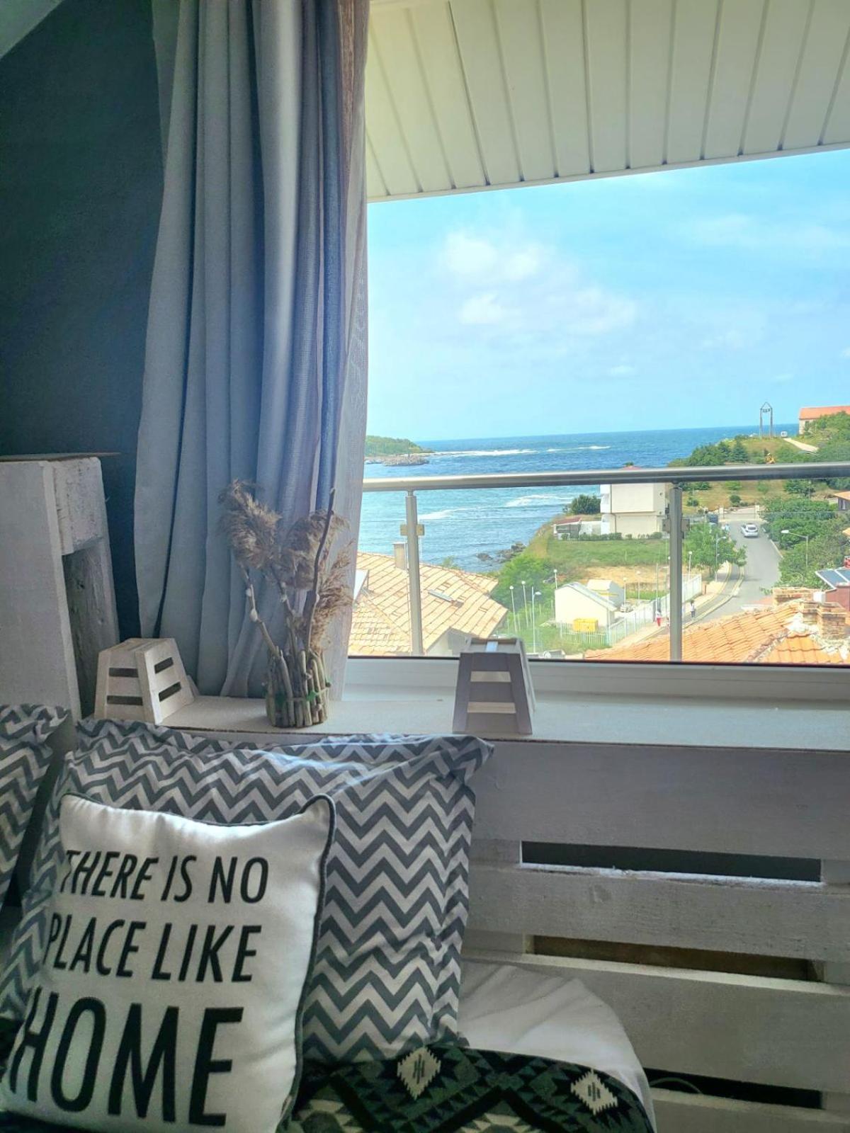 Penthouse Apartments PERLA, Vasiliko