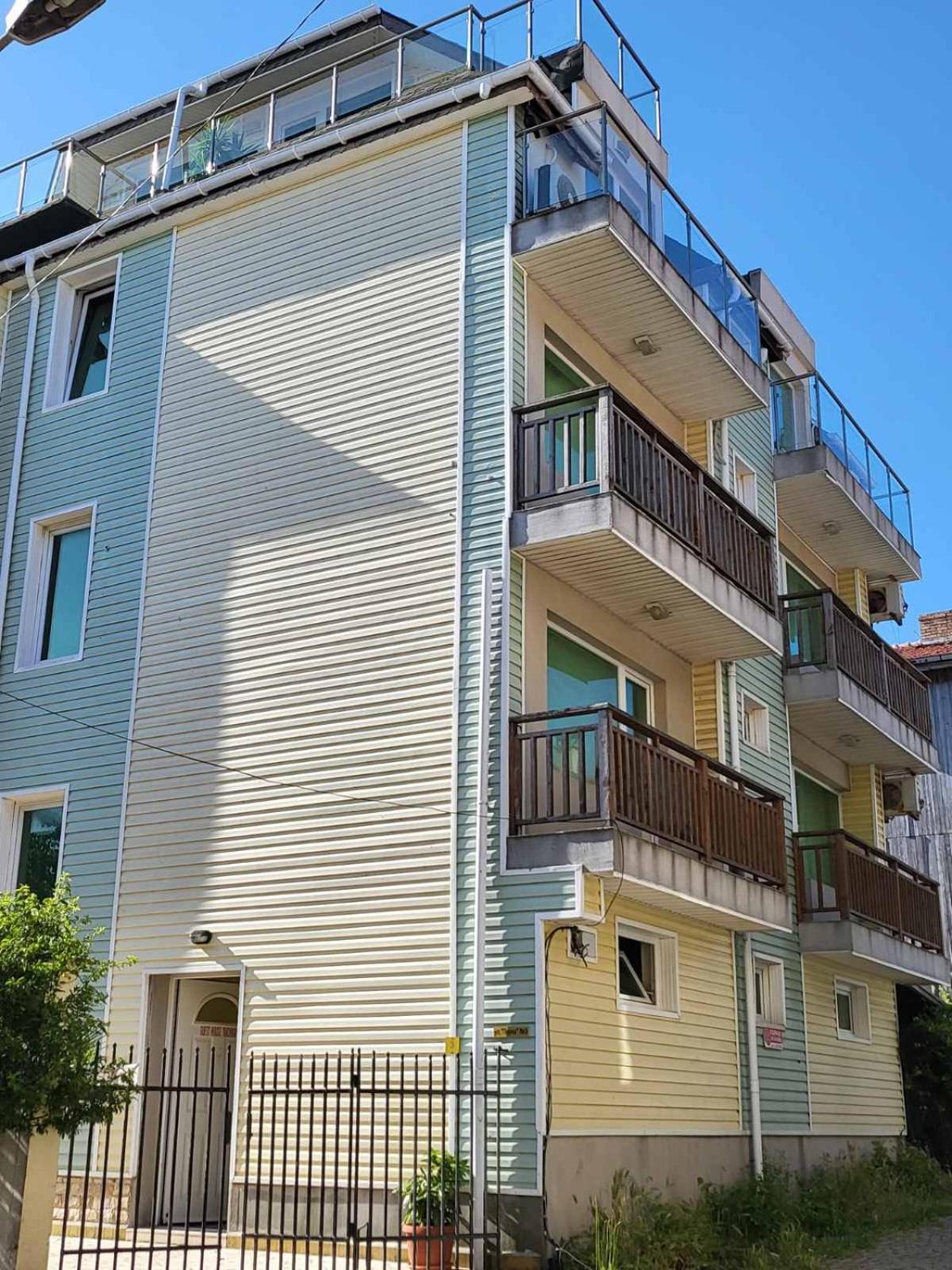 Penthouse Apartments PERLA, Vasiliko
