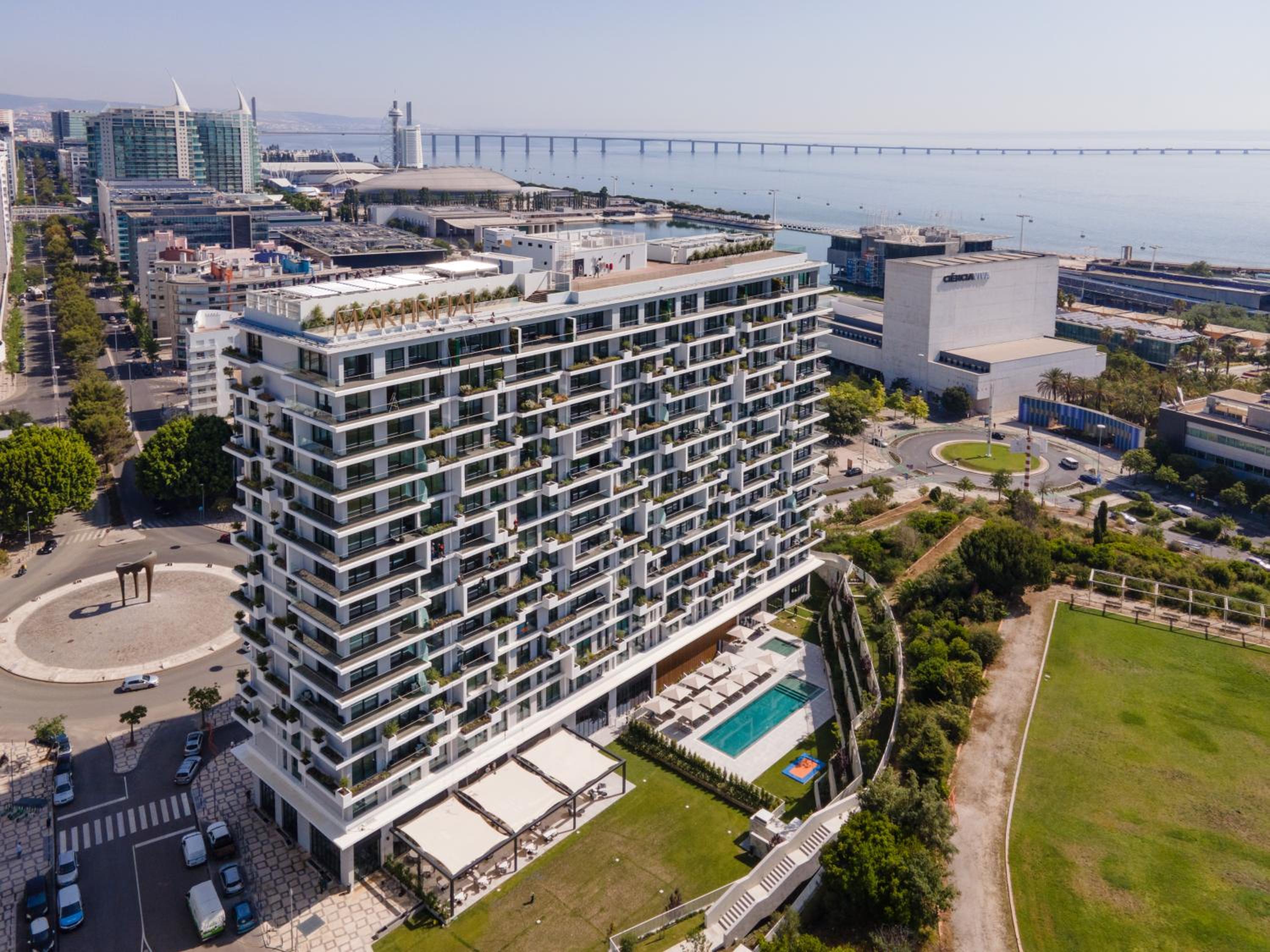 Hotel Martinhal Lisbon Oriente - Image 1