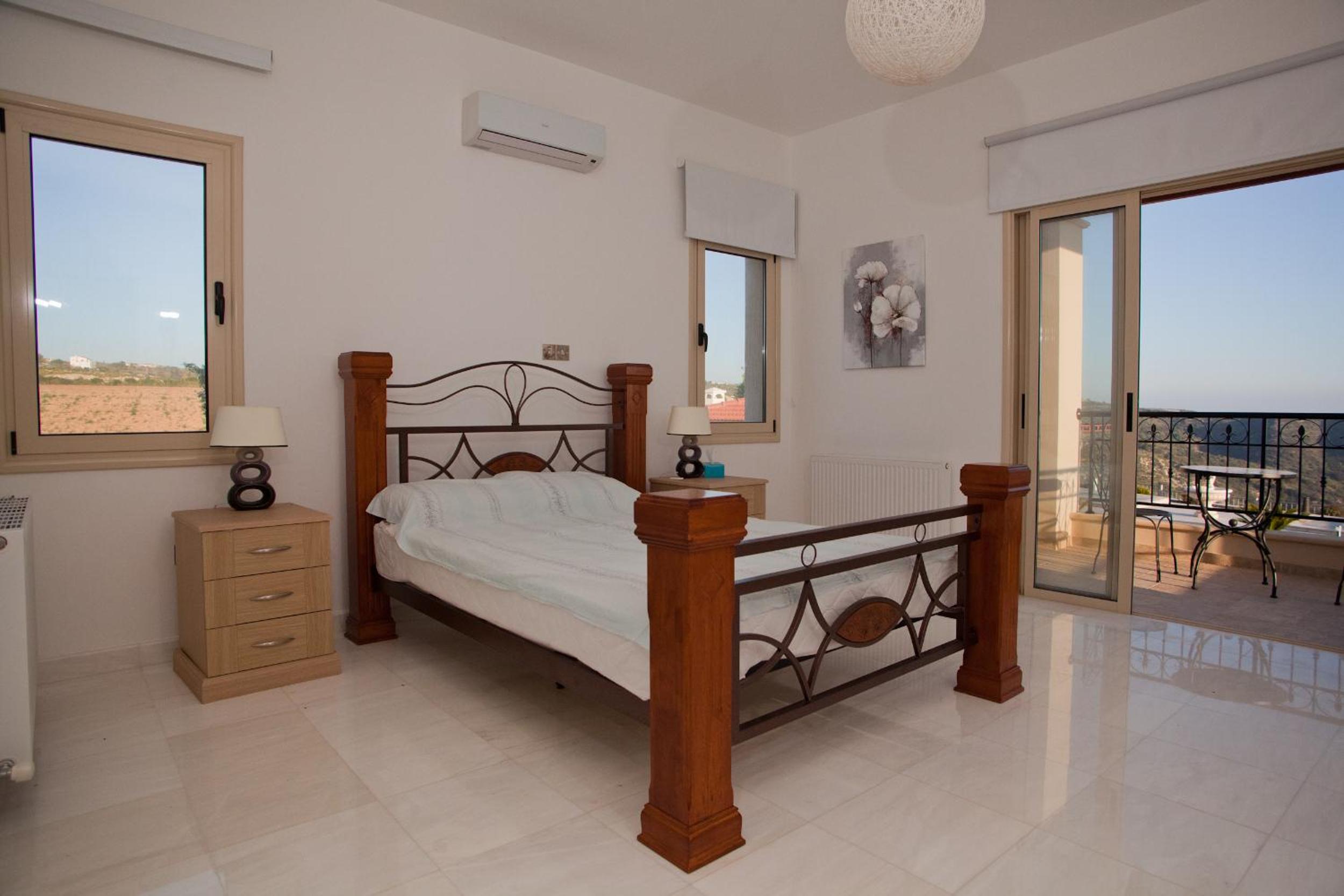 Eagles Cliff Villa