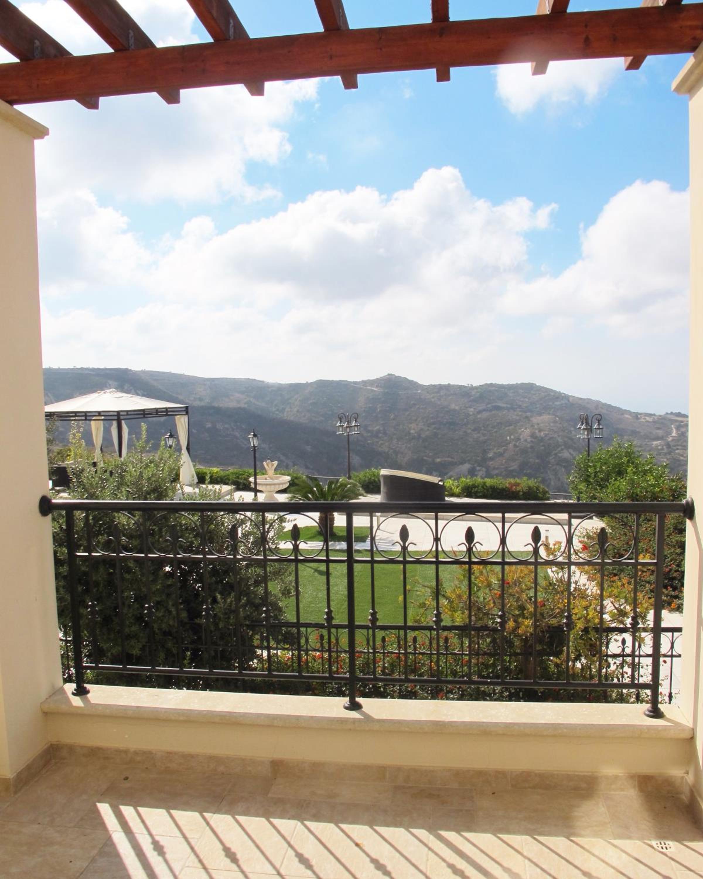 Eagles Cliff Villa