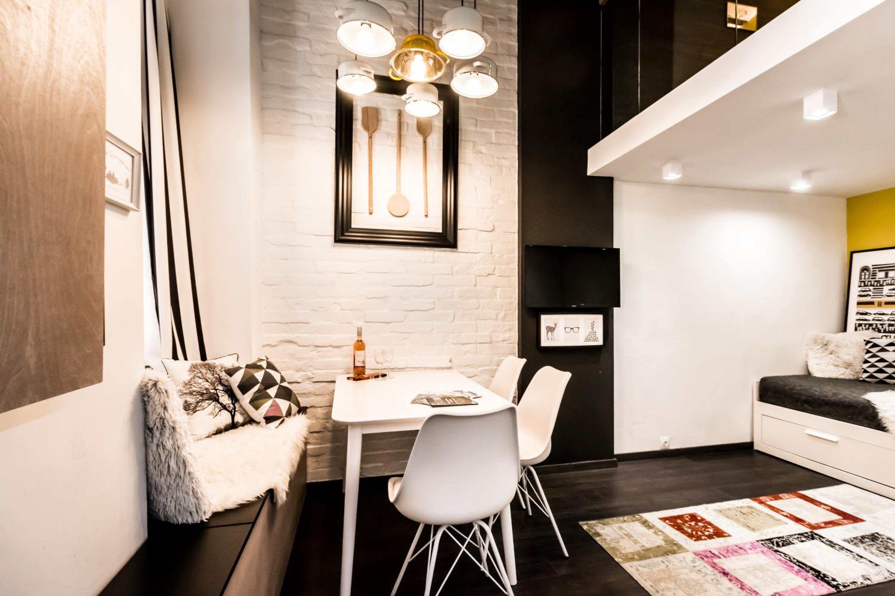 Twin Apartments