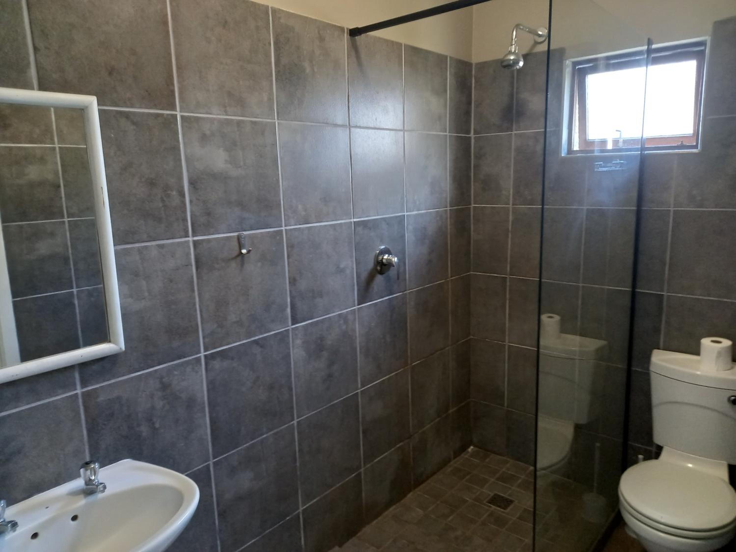 The Tweni Waterfront Guest Lodge view 3