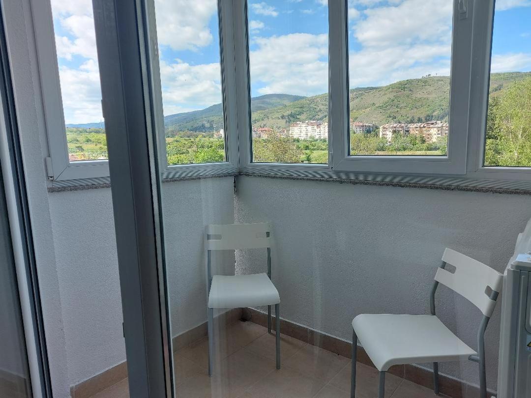 Jove Apartments