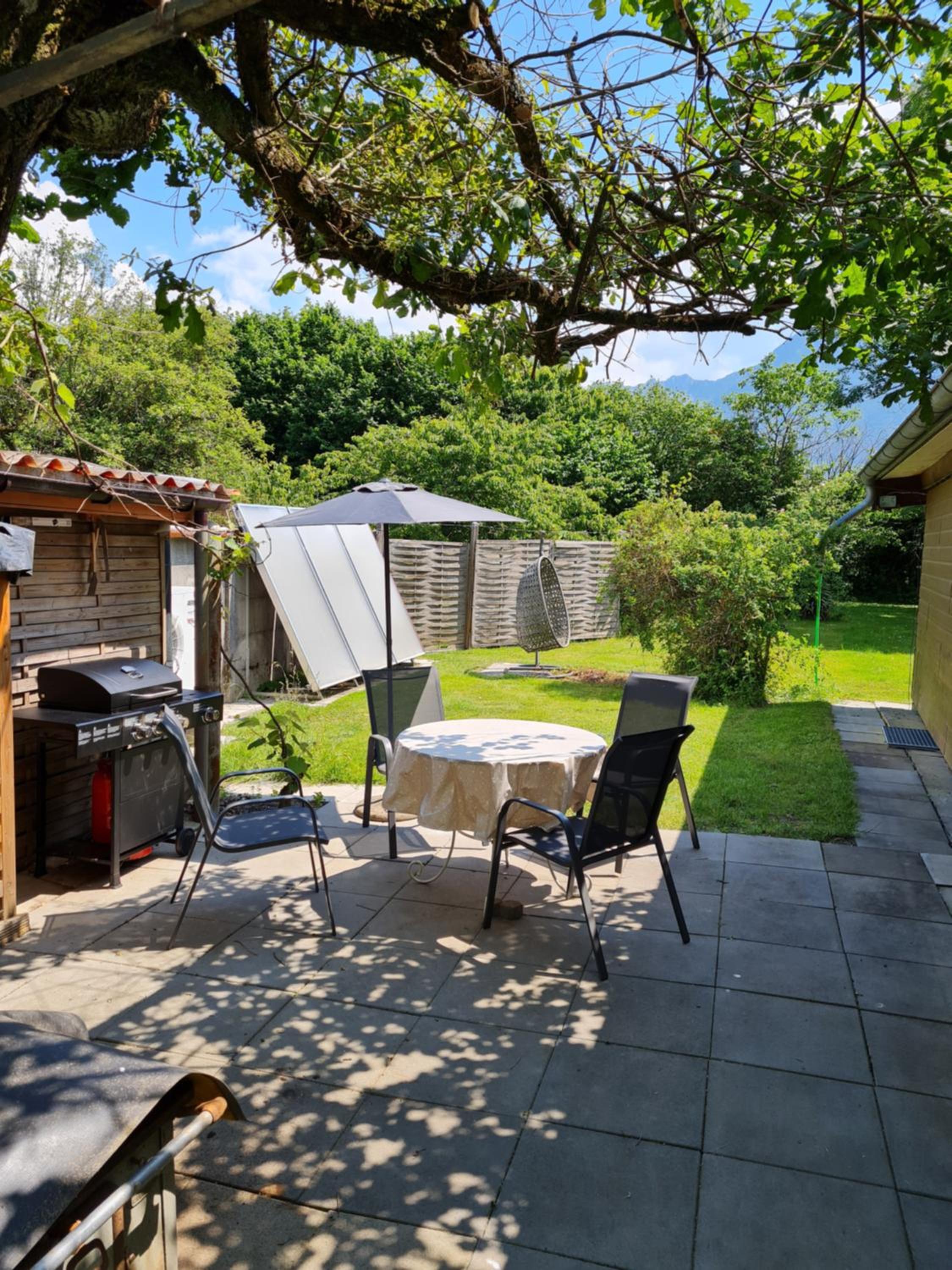Rhône Cottage 4, villa, jardin, vélos, balançoires, jeux, 200m étang Vieux Rhône