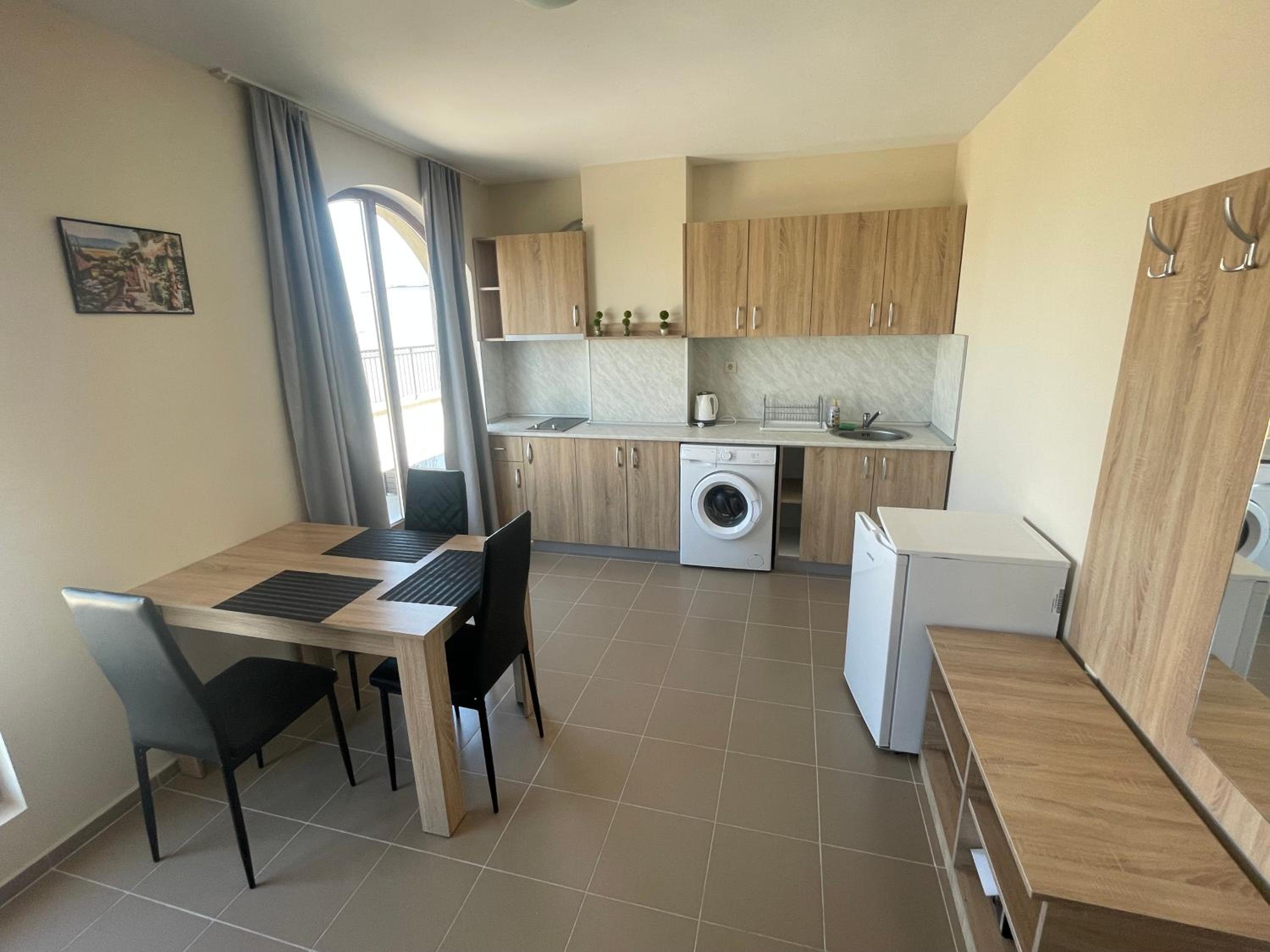Nereya Palace Apartments