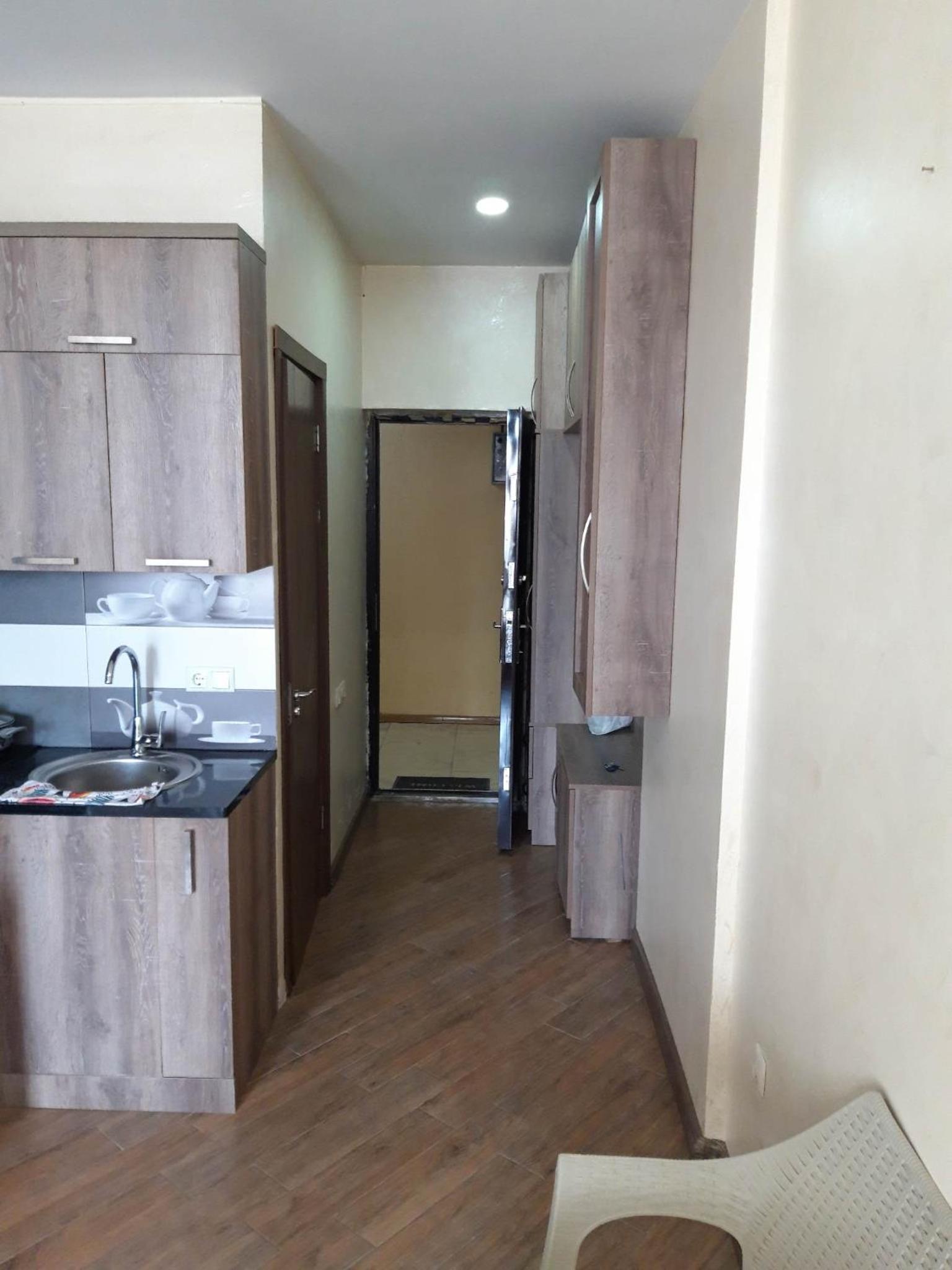 Anna Apartment