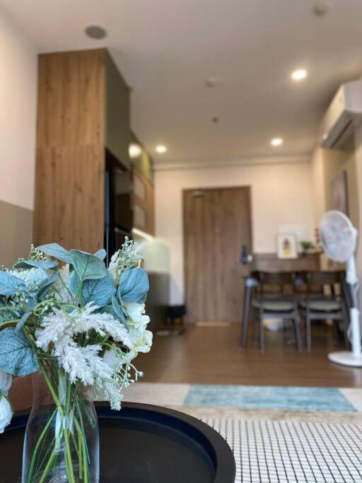 BIG PROMO!River view apartment view 5