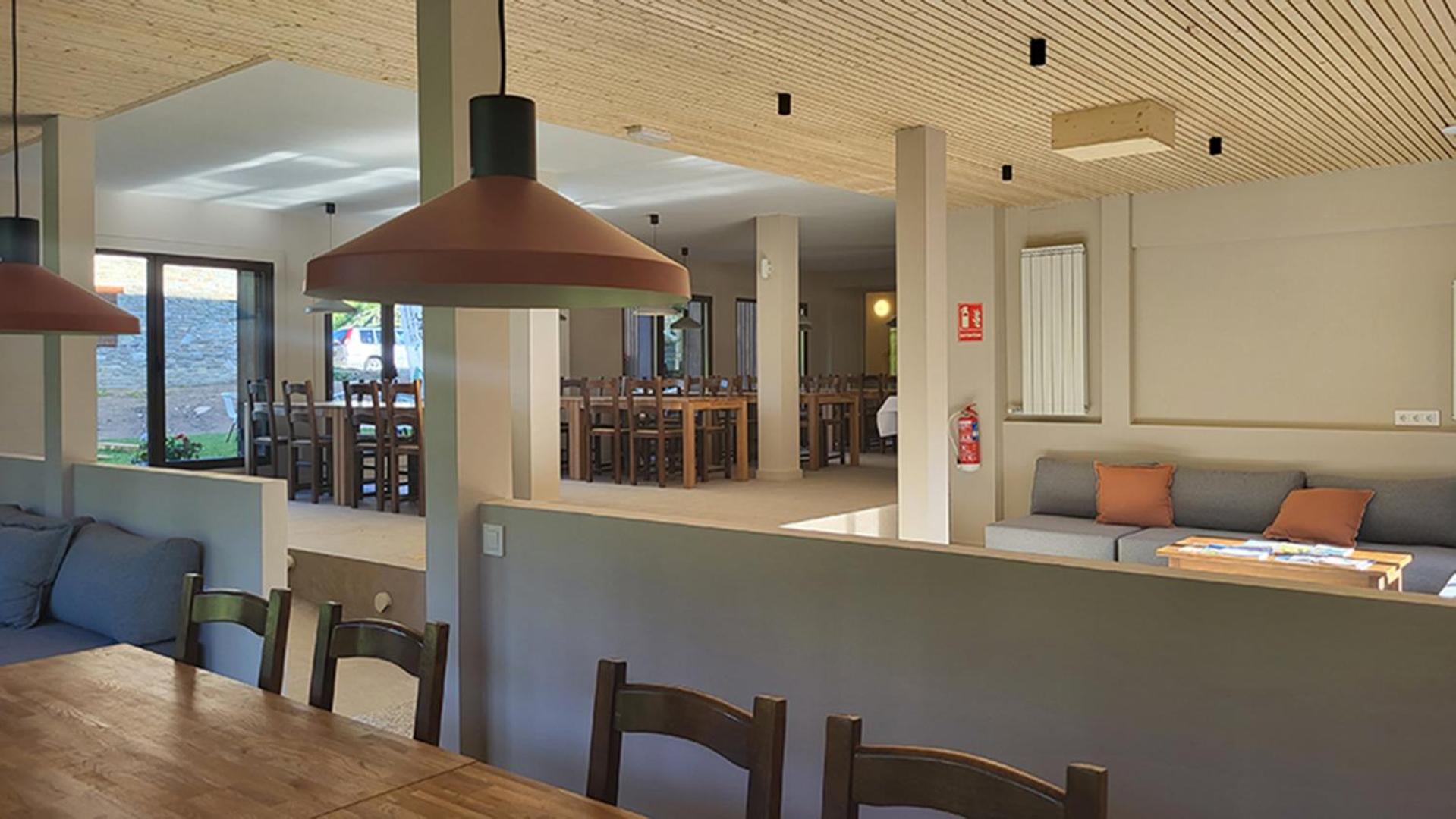 Aran Hostel