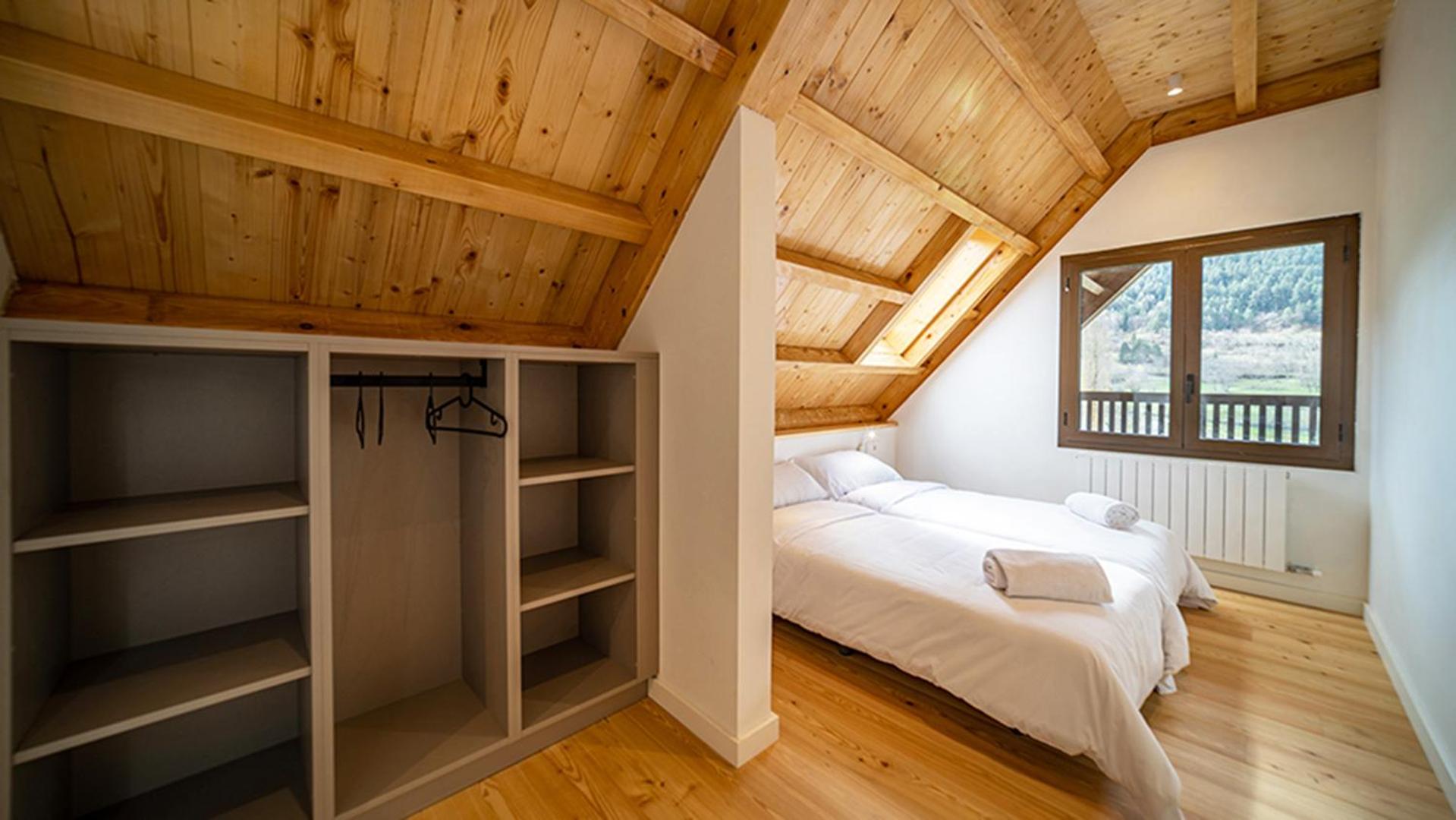 Aran Hostel